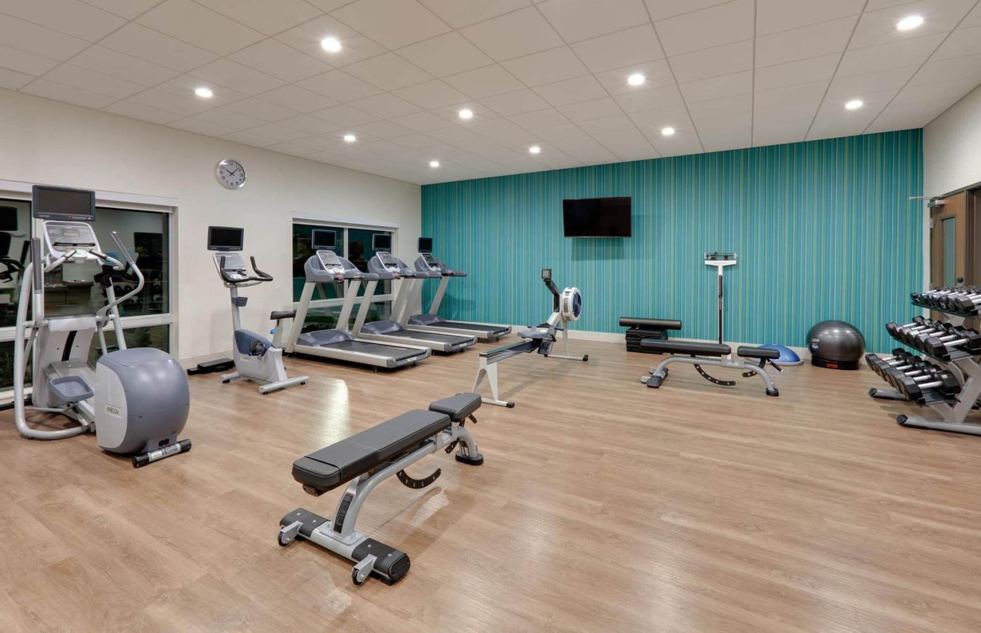 Holiday Inn Express & Suites - Dallas NW HWY - Love Field by IHG gallery photo in Dallas, TX — image 19
