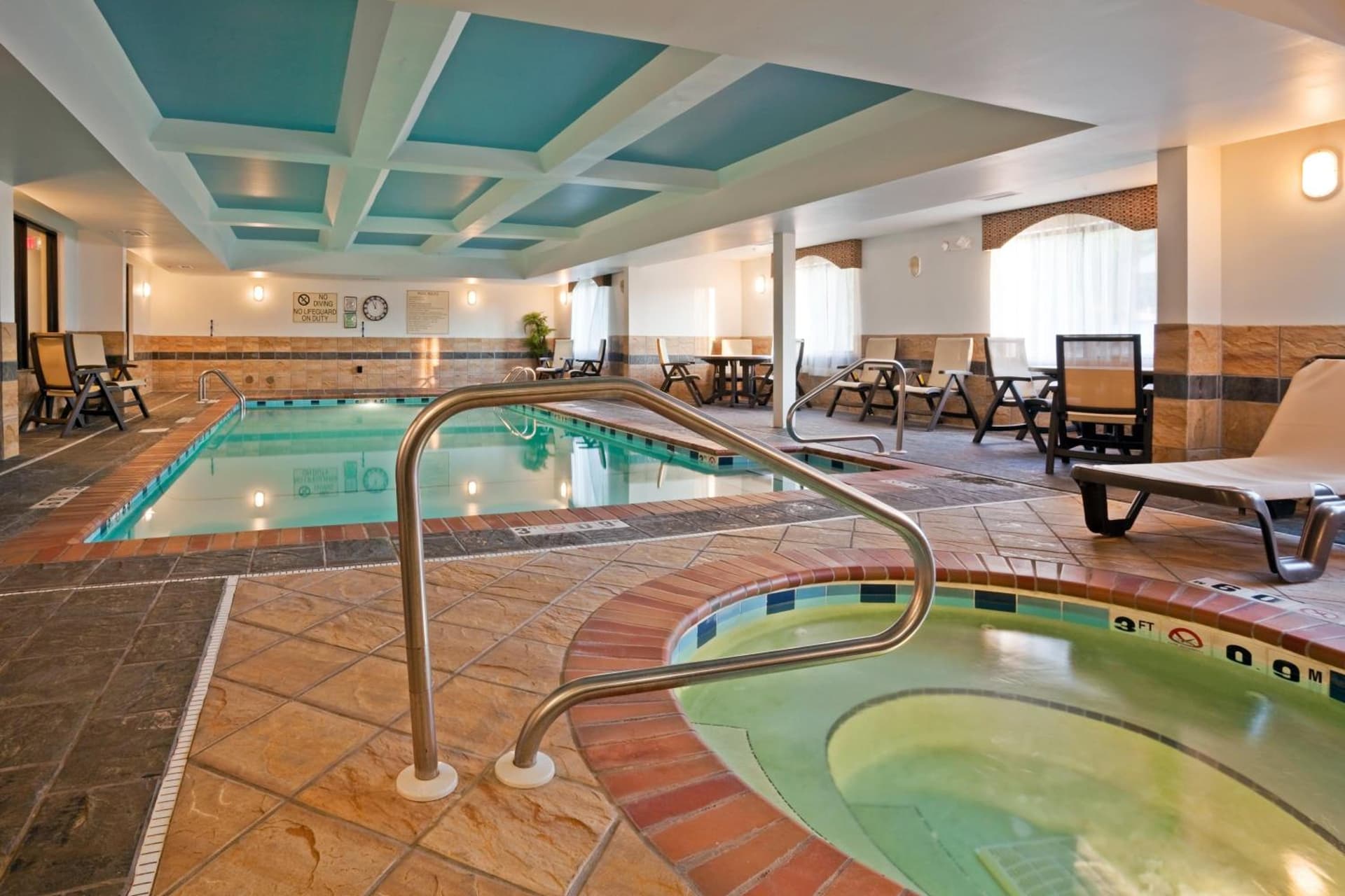 Holiday Inn Express Hotel & Suites Birmingham - Inverness 280 by IHG gallery photo in Birmingham, AL — image 46