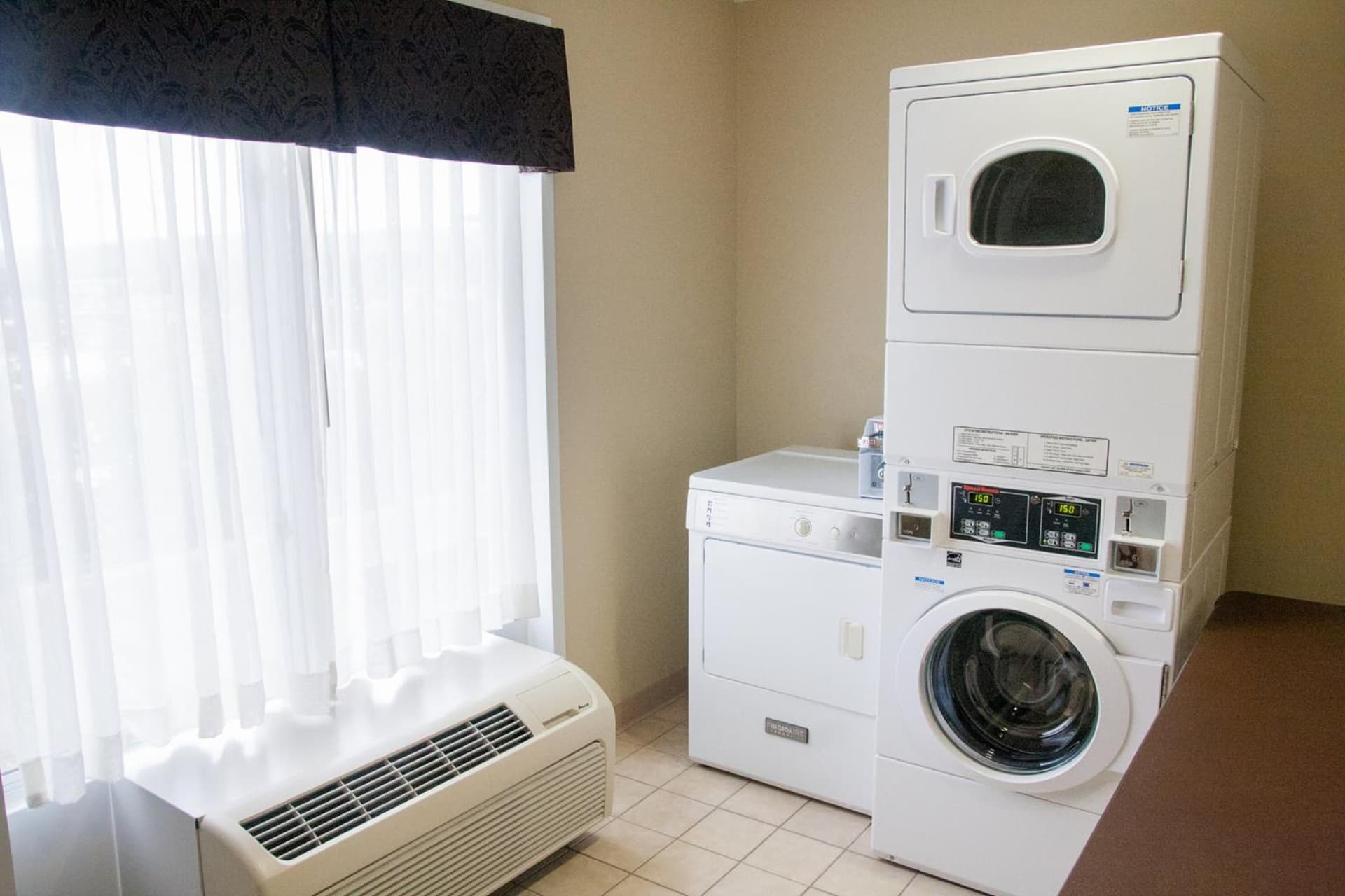 Holiday Inn Express Hotel & Suites Binghamton University-Vestal by IHG gallery photo in Vestal — image 29