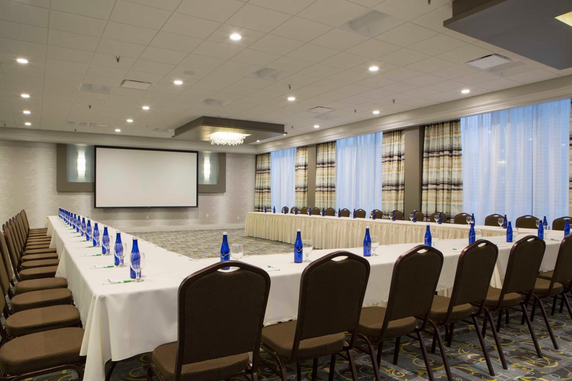 Holiday Inn Binghamton-Downtown Hawley Street by IHG gallery photo in Binghamton, NY — image 9
