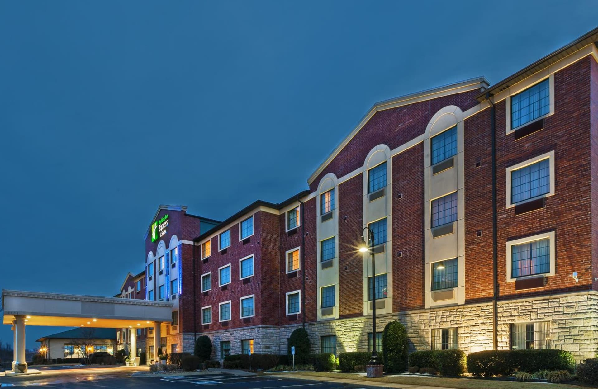 Holiday Inn Express & Suites Tulsa S Broken Arrow Hwy 51 by IHG gallery photo in Broken Arrow, OK — image 32