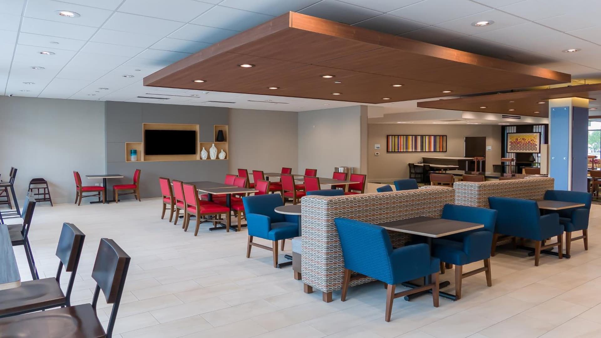 Holiday Inn Express & Suites - Tampa East - Ybor City by IHG gallery photo in Tampa, FL — image 22