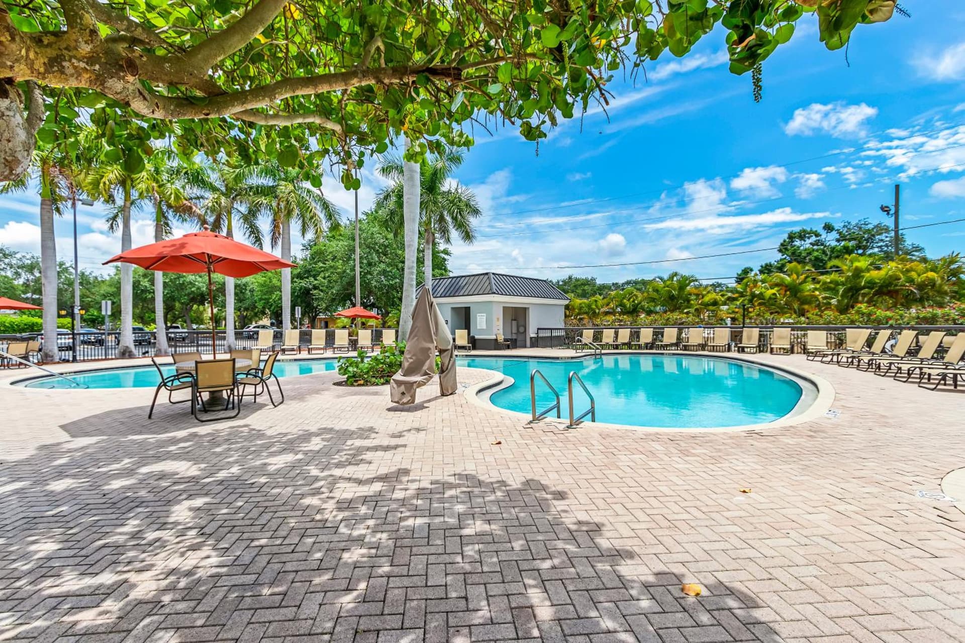 Holiday Inn - St. Petersburg West by IHG gallery photo in St Petersburg, FL — image 12