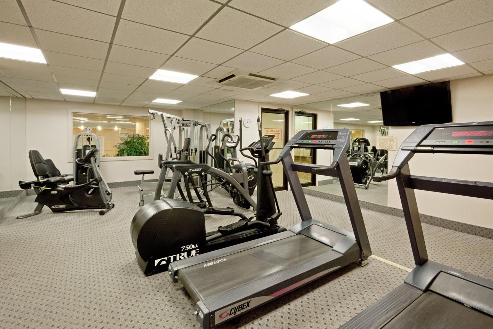 Holiday Inn Portland-By the Bay by IHG gallery photo in Portland, ME — image 10