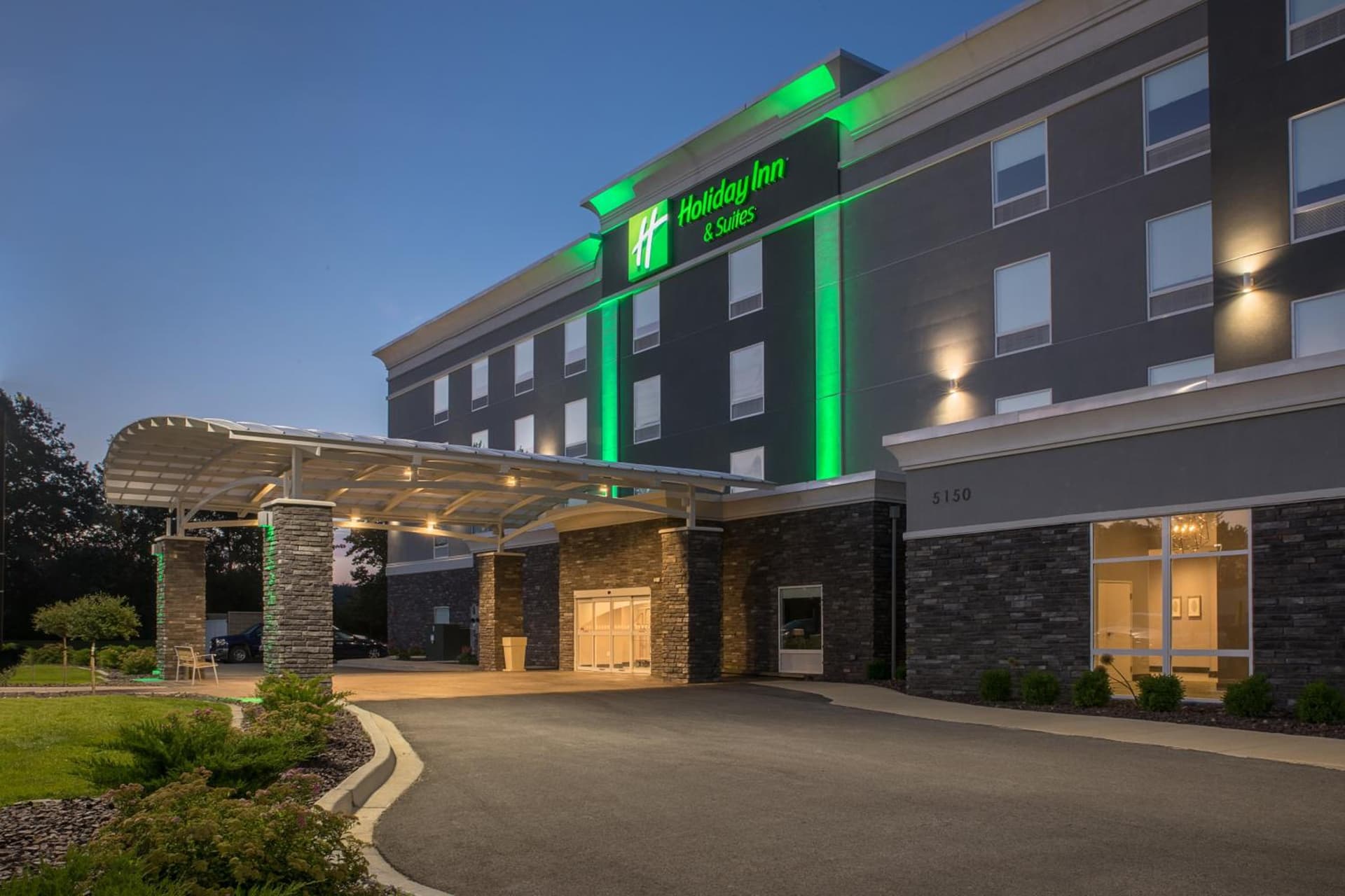 Holiday Inn & Suites Decatur-Forsyth by IHG featured exterior or lobby in Decatur, IL — similar hotel