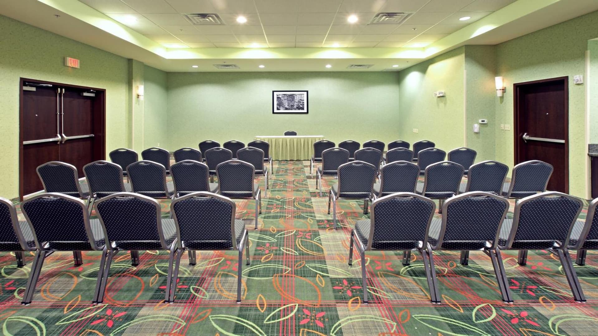 Holiday Inn Garland by IHG gallery photo in Garland, TX — image 18