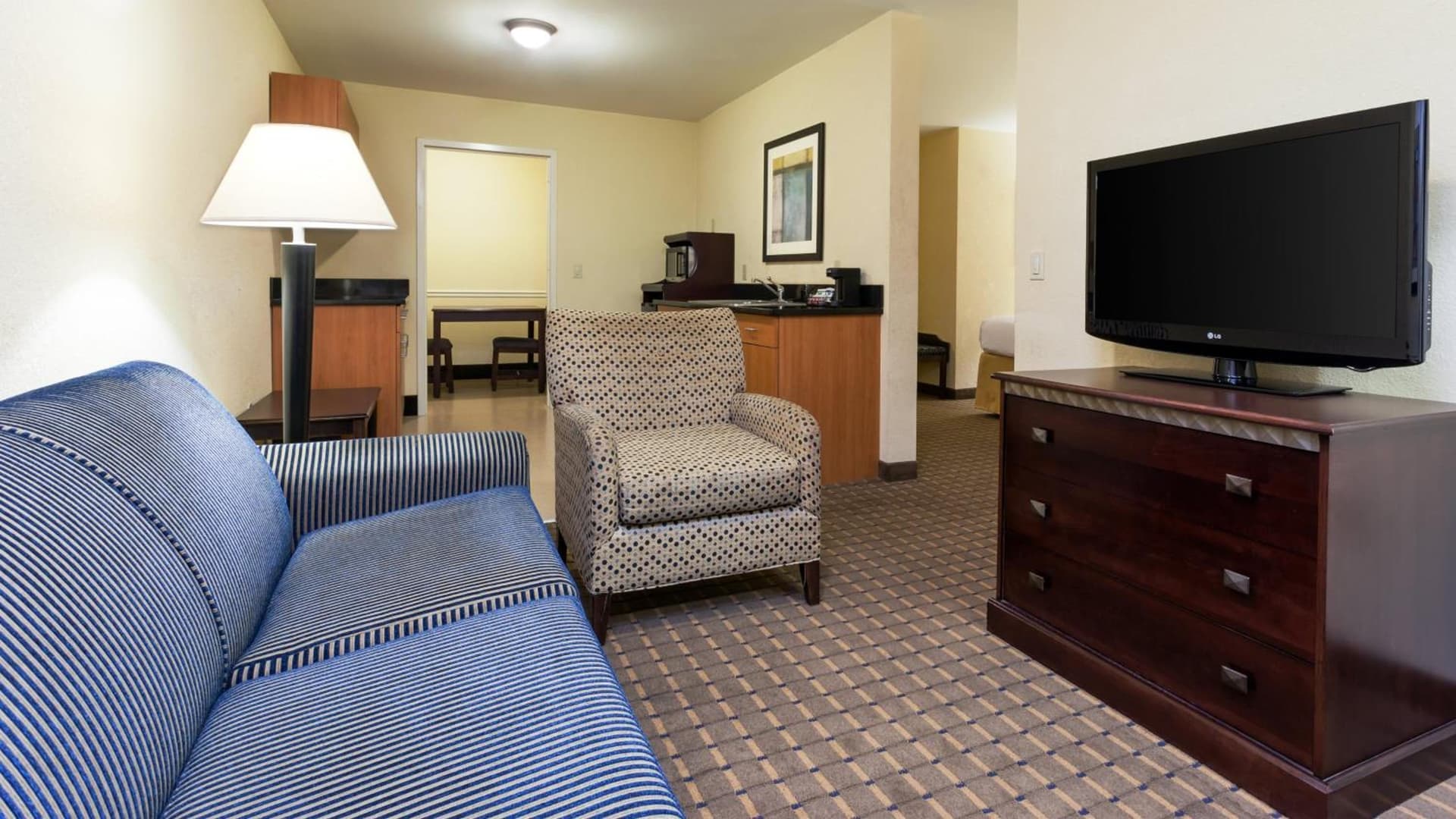 Holiday Inn Express and Suites Allentown West by IHG gallery photo in Allentown, PA — image 40
