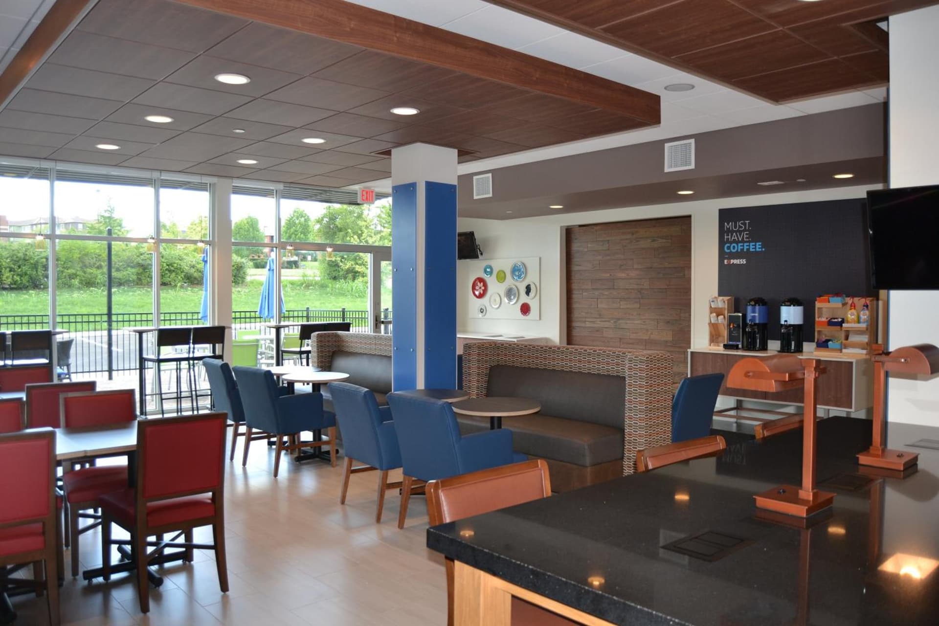 Holiday Inn Express & Suites Goodlettsville N - Nashville by IHG property views in Goodlettsville, TN — gallery photo 3