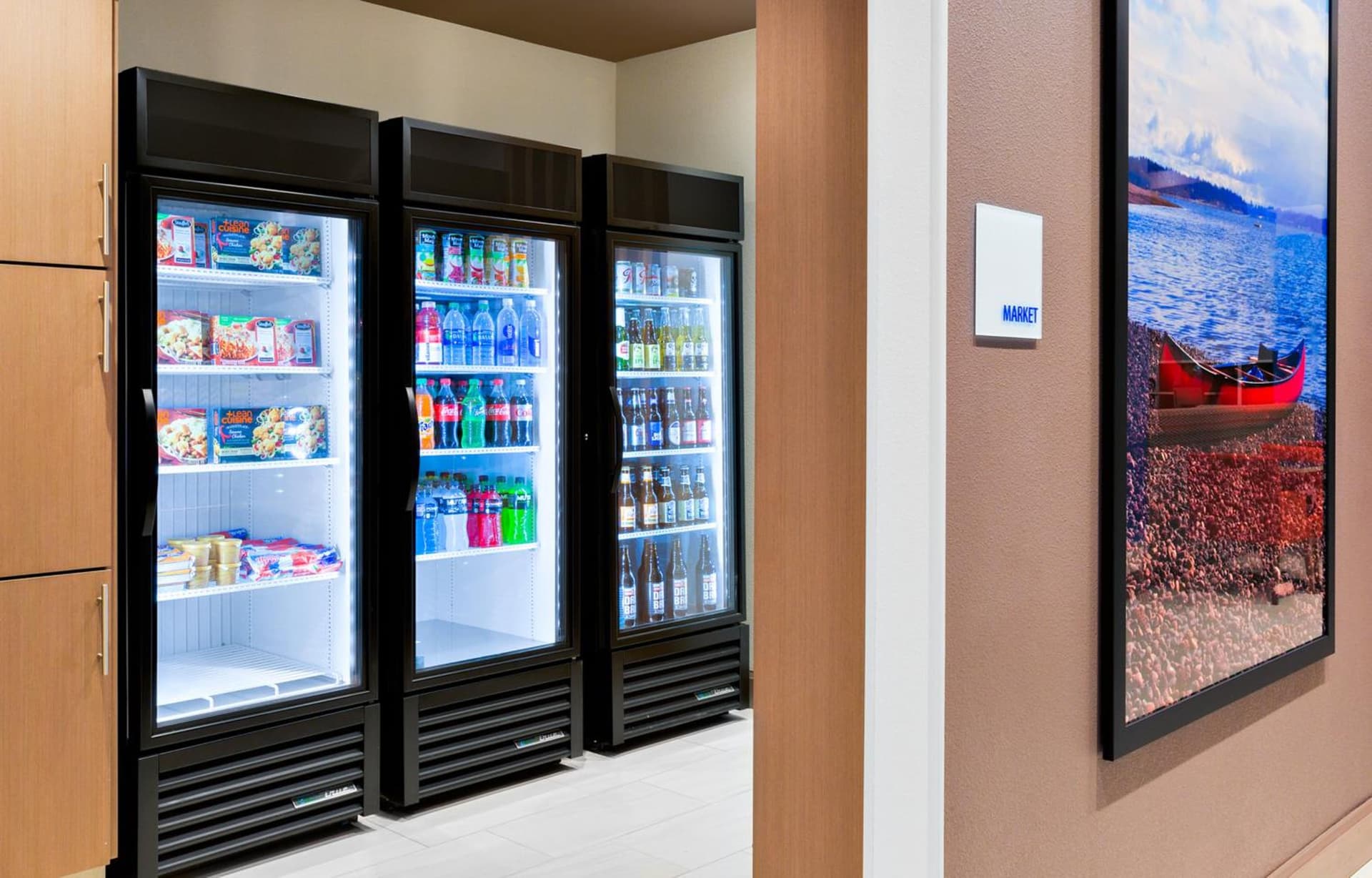 Holiday Inn Express & Suites - Prosser - Yakima Valley Wine by IHG interior in Prosser, WA — gallery photo 2