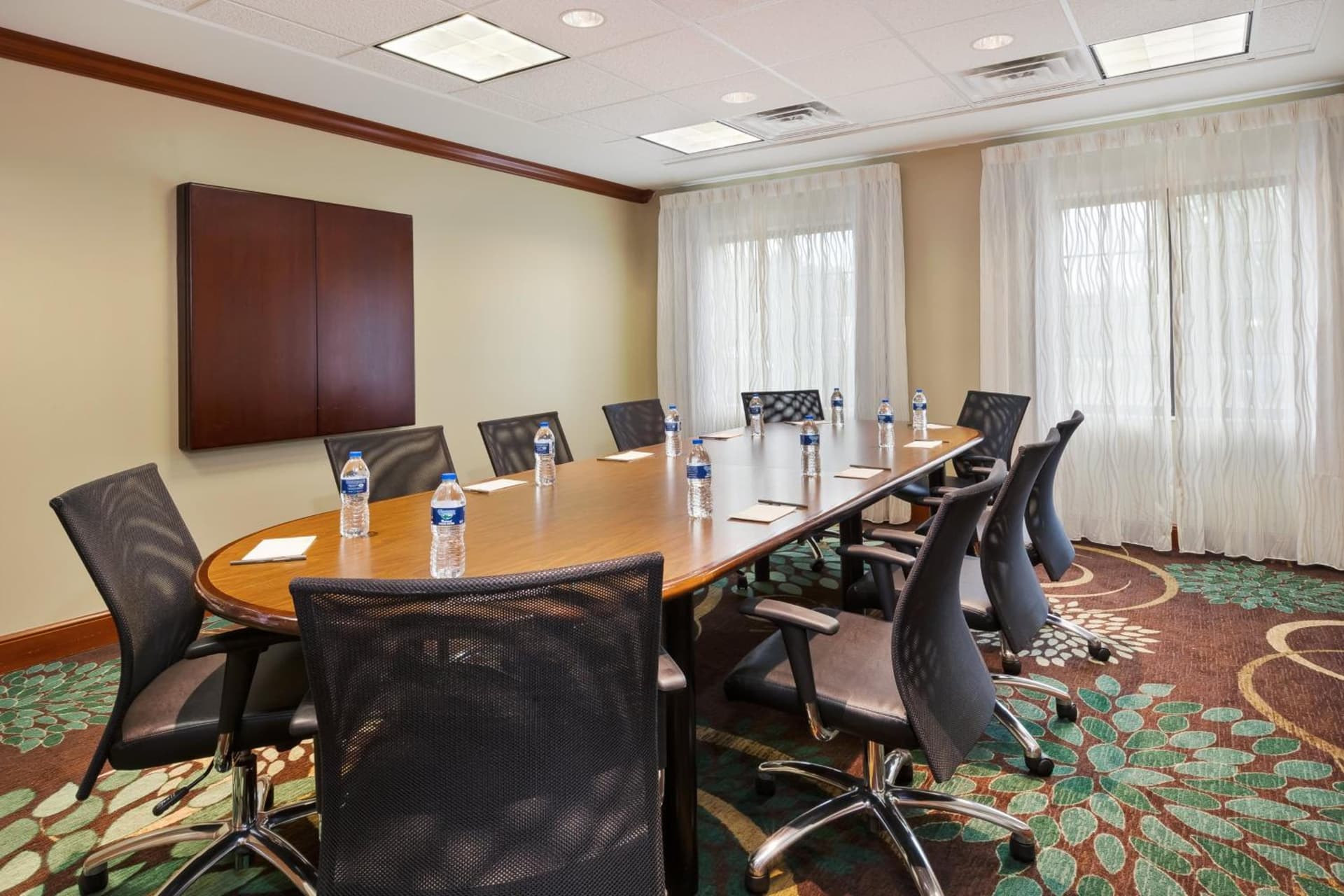 Staybridge Suites Kalamazoo by IHG gallery photo in Kalamazoo, MI — image 12