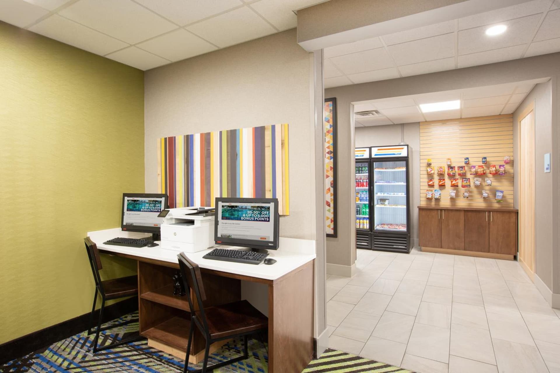 Holiday Inn Express Hotel & Suites Columbus by IHG interior in Columbus, NE — gallery photo 2