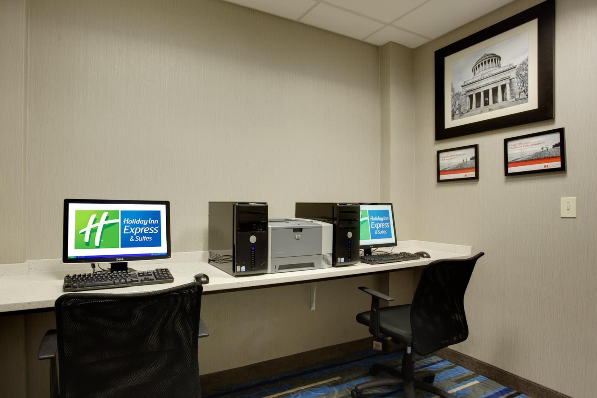 Holiday Inn Express Hotel & Suites Meadowlands Area by IHG interior in Carlstadt, NJ — gallery photo 2
