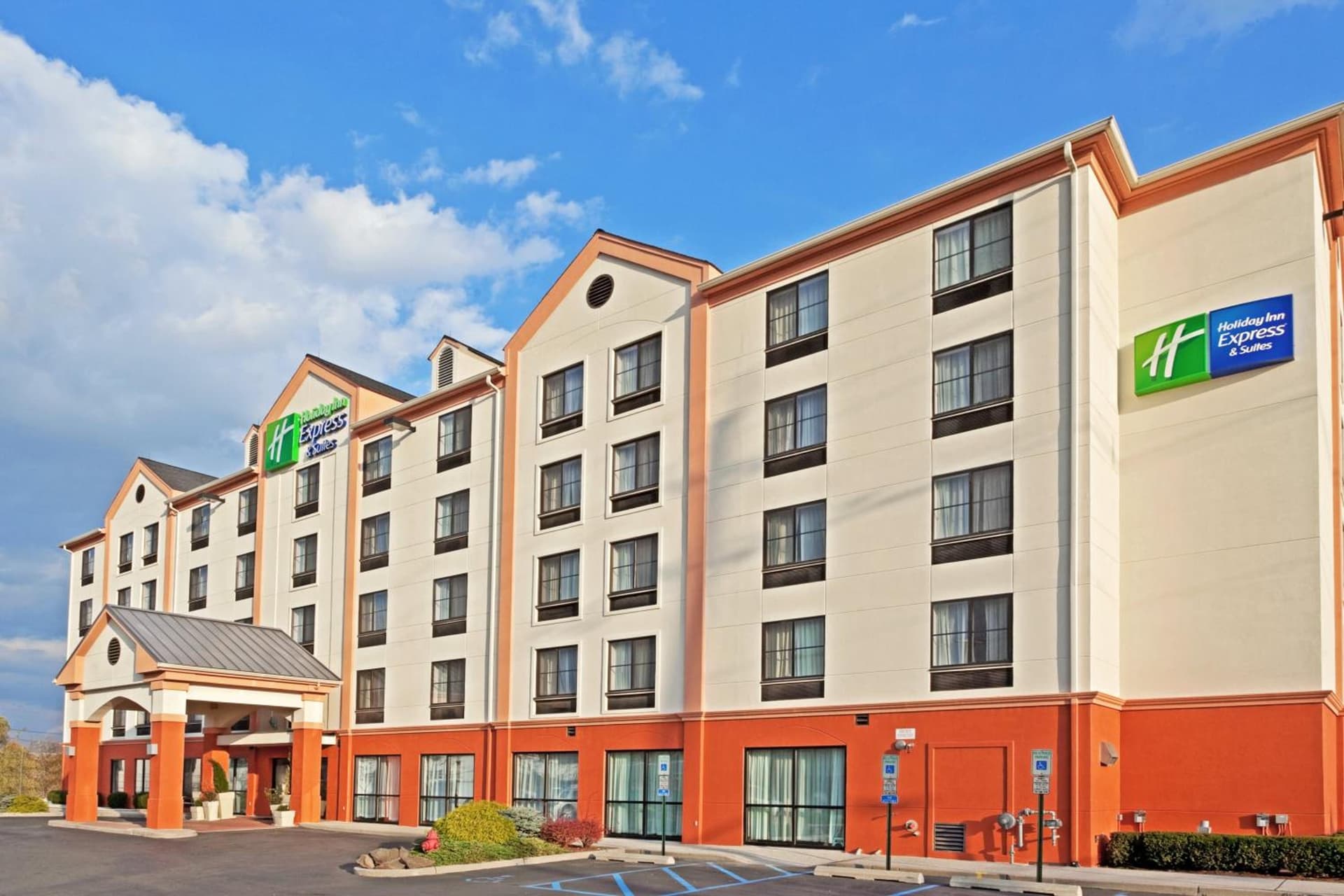 Holiday Inn Express Hotel & Suites Meadowlands Area by IHG gallery photo in Carlstadt, NJ — image 34
