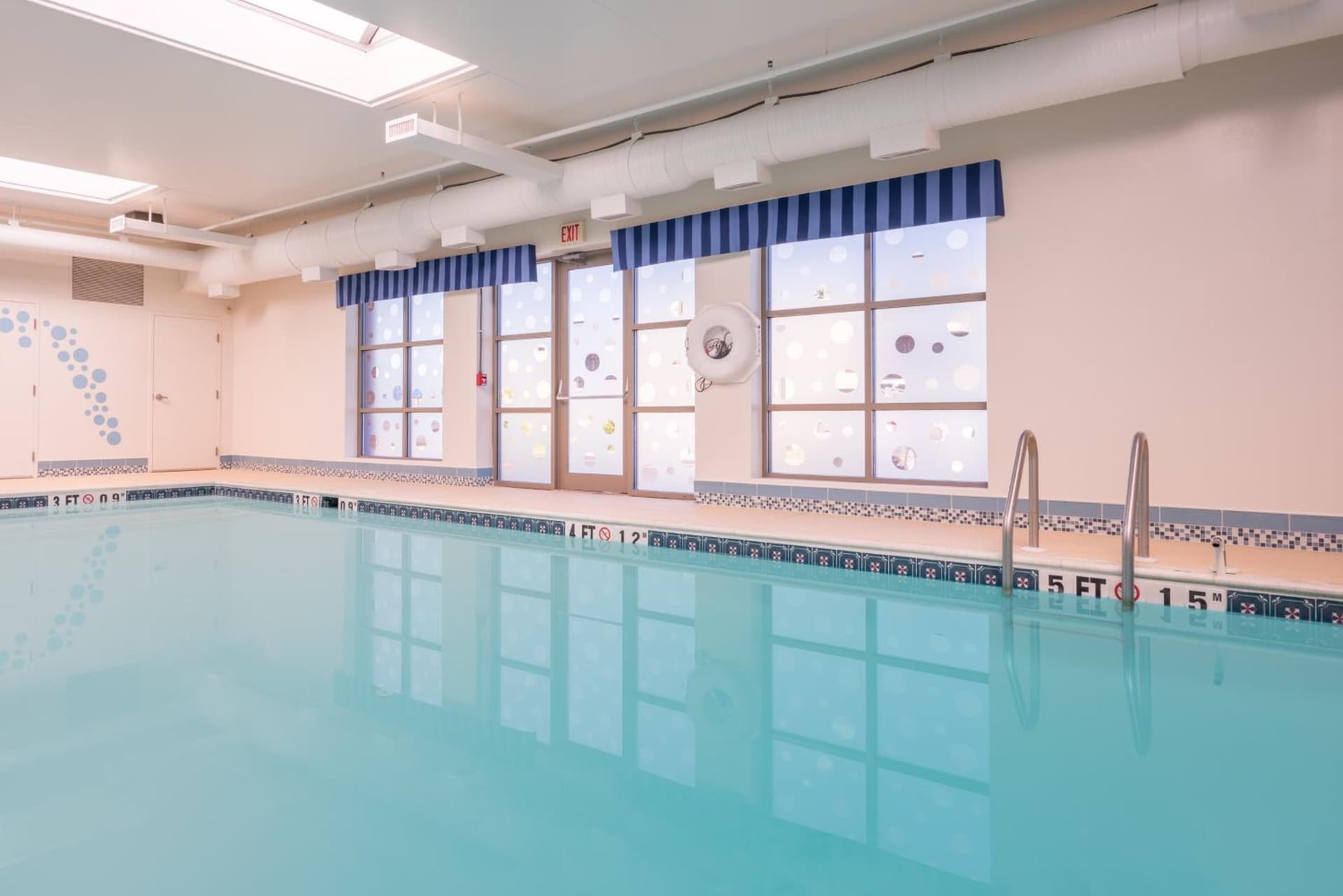 Holiday Inn Express Cambridge by IHG gallery photo in Cambridge, MD — image 7