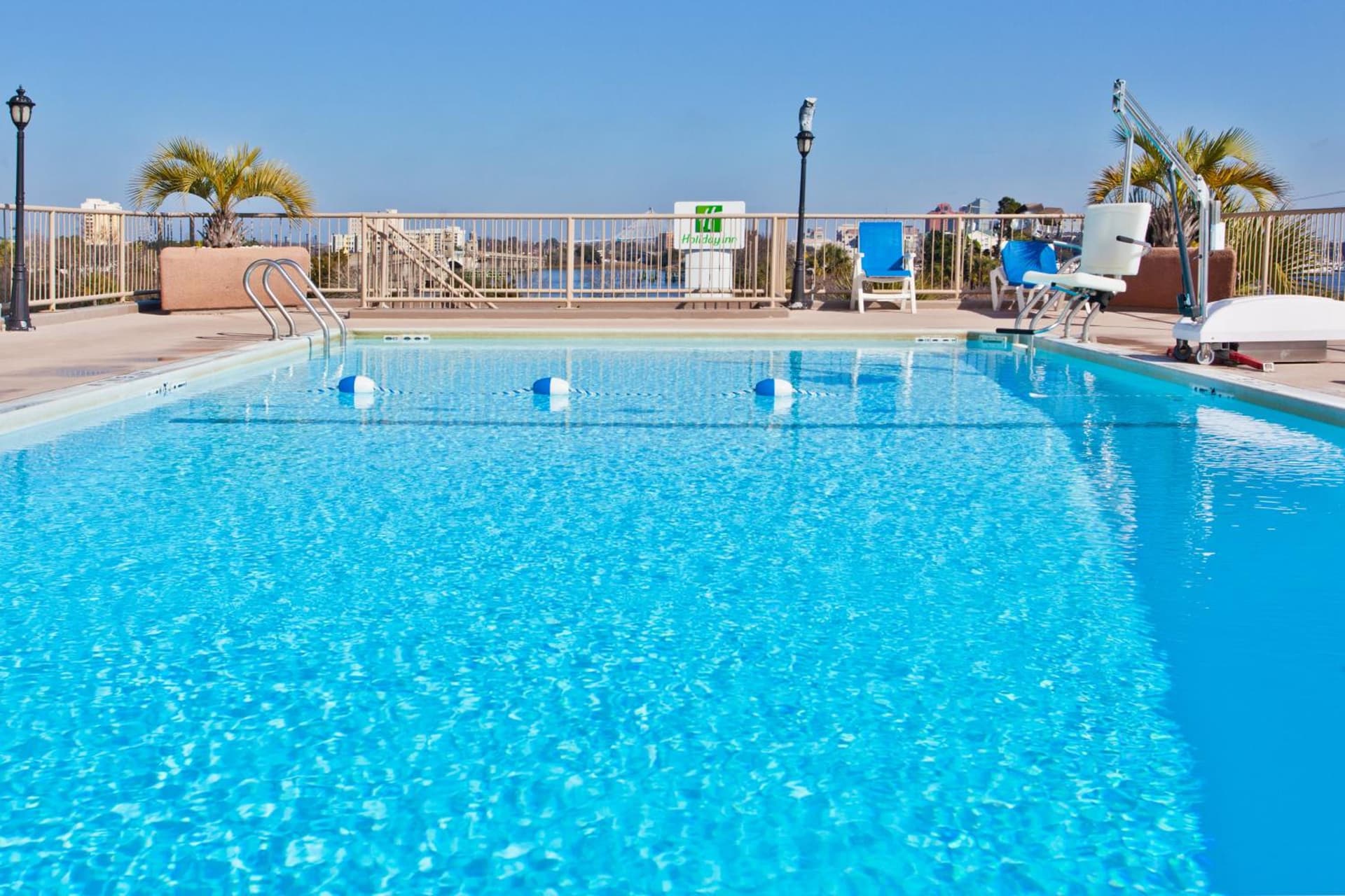 Holiday Inn Charleston-Riverview by IHG gallery photo in Charleston, SC — image 26