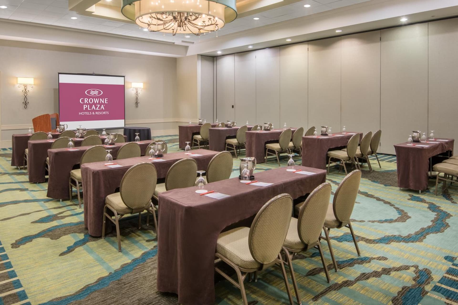Crowne Plaza Charleston by IHG gallery photo in Charleston, SC — image 14