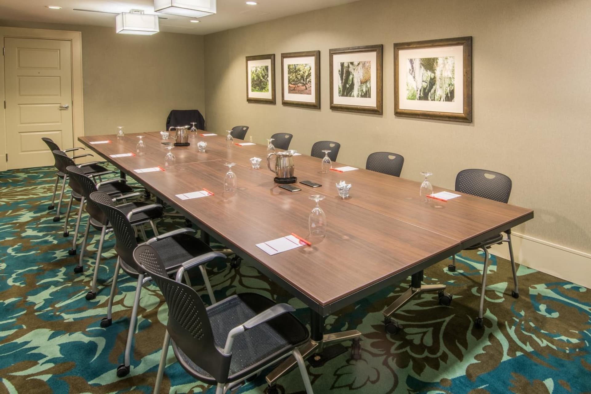 Crowne Plaza Charleston by IHG gallery photo in Charleston, SC — image 47
