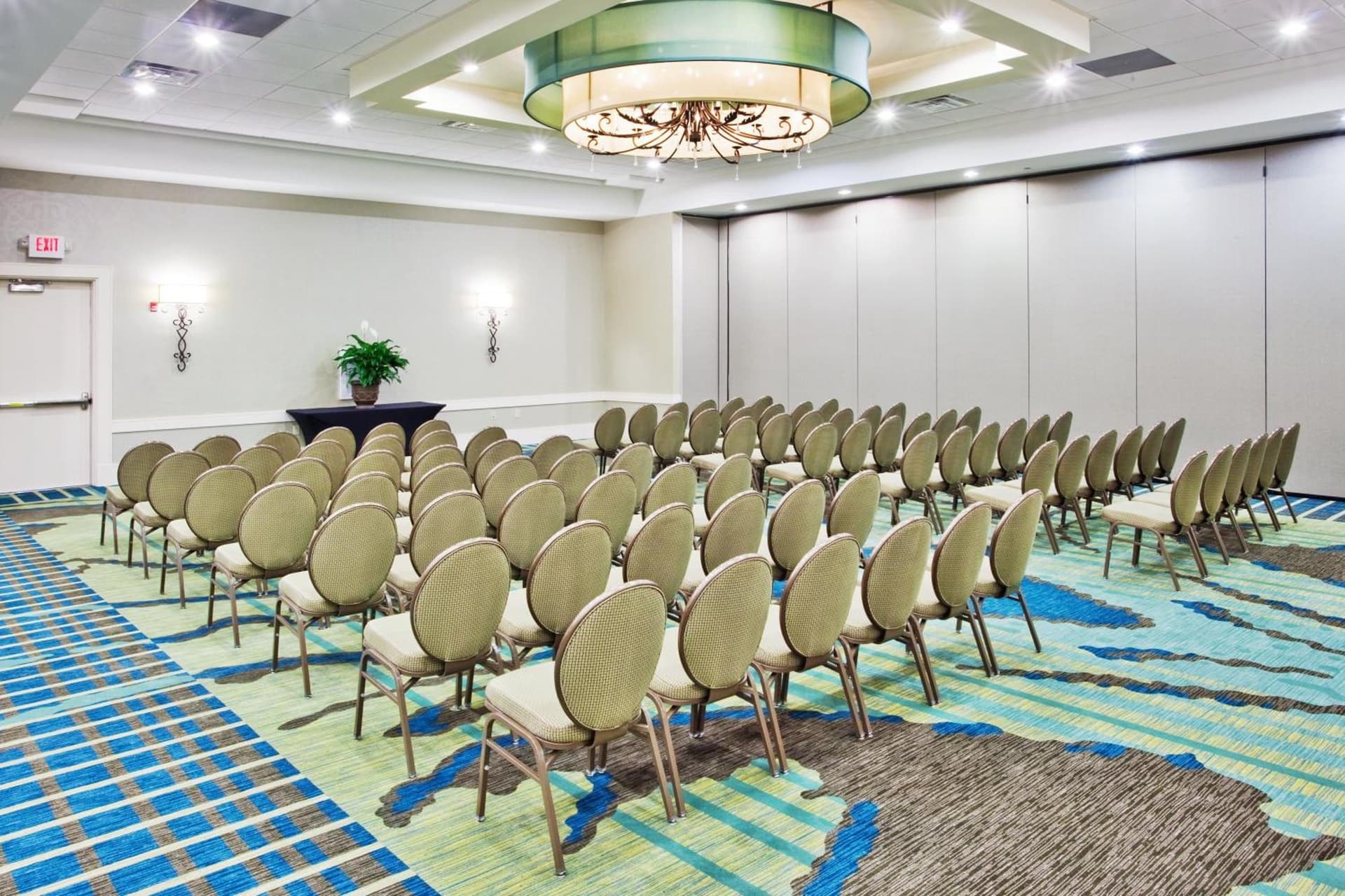 Crowne Plaza Charleston by IHG gallery photo in Charleston, SC — image 66