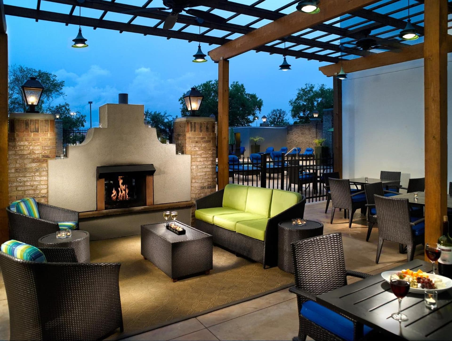 Crowne Plaza Charleston by IHG gallery photo in Charleston, SC — image 86