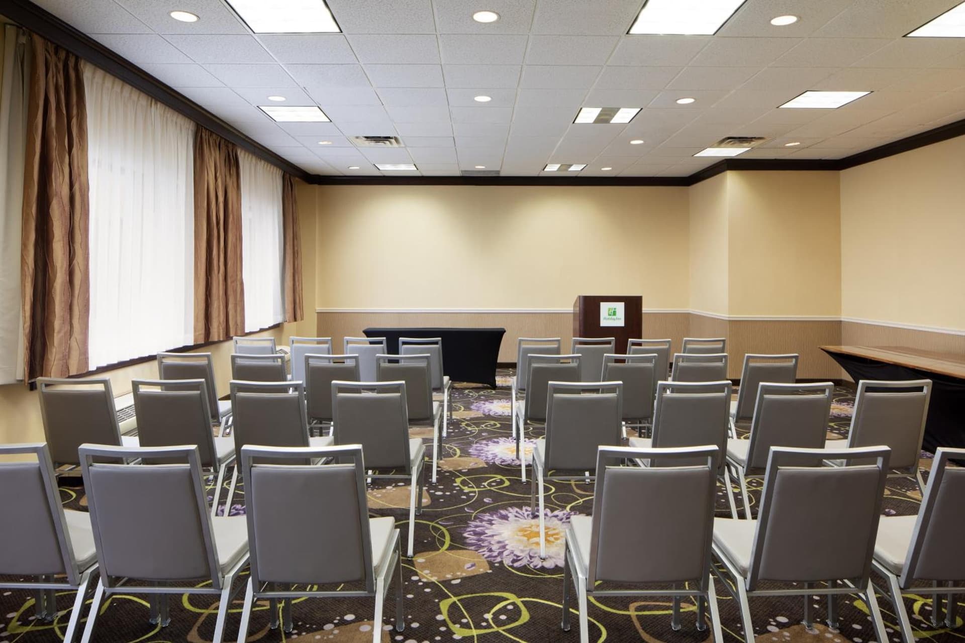 Holiday Inn Clark - Newark by IHG gallery photo in Clark — image 28
