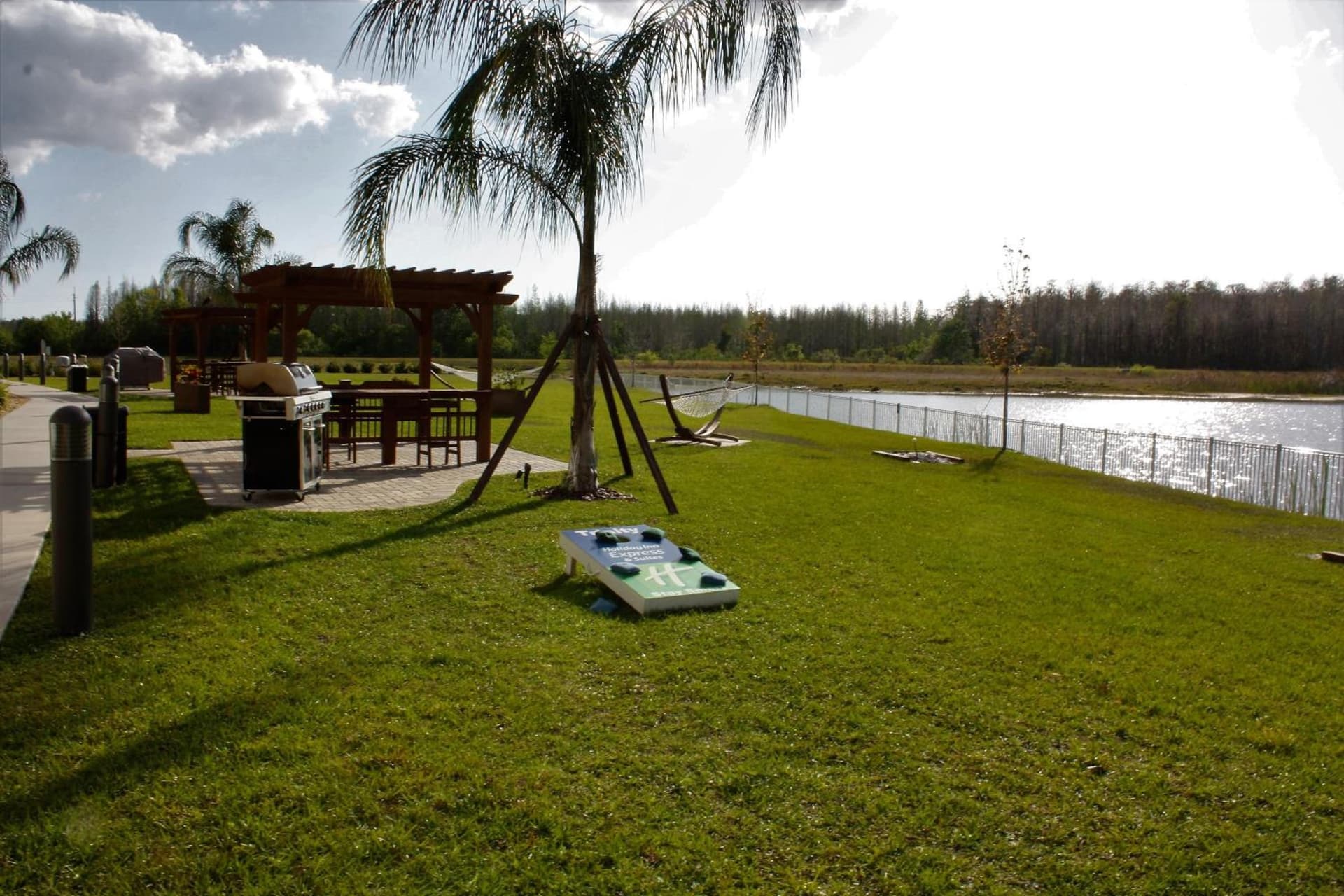 Holiday Inn Express & Suites Trinity by IHG gallery photo in Trinity, FL — image 9