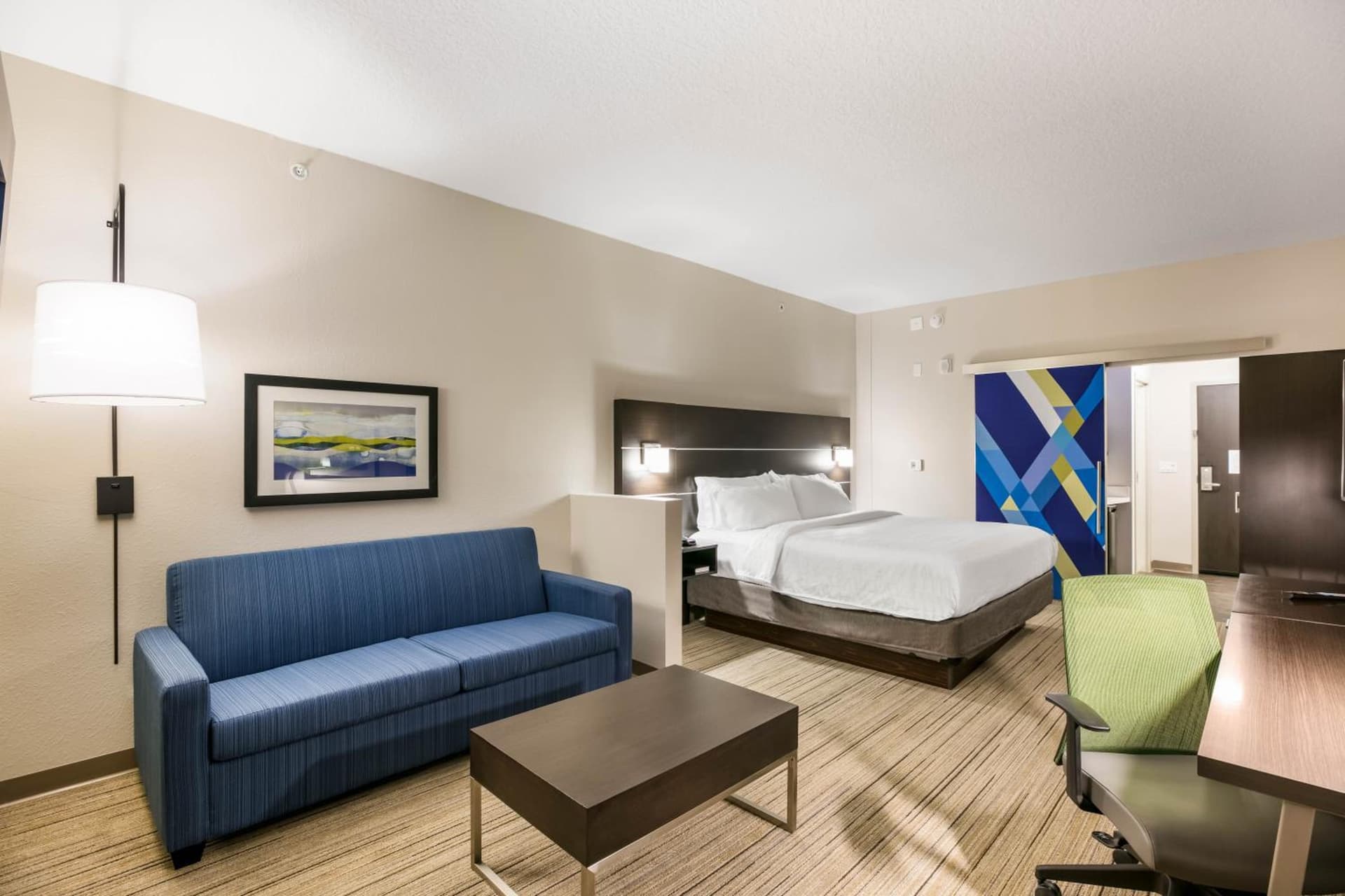 Holiday Inn Express & Suites Jacksonville - Town Center by IHG gallery photo in Jacksonville, FL — image 8