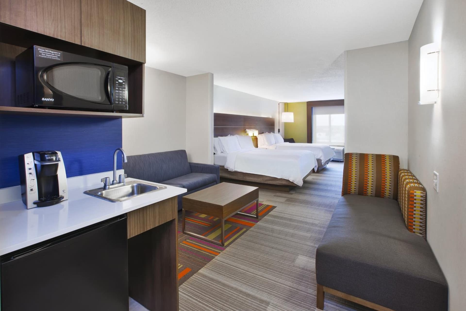 Holiday Inn Express Hotel & Suites Auburn Hills by IHG gallery photo in Auburn Hills, MI — image 17