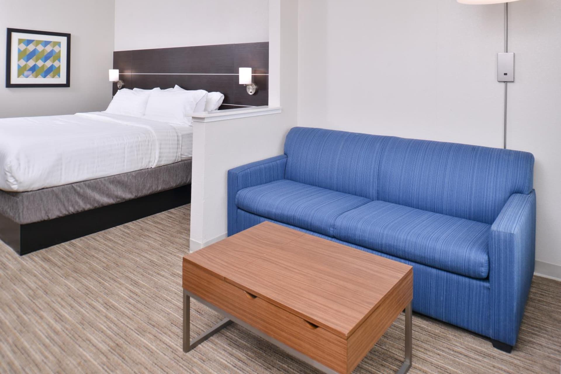 Holiday Inn Express & Suites Corpus Christi-N Padre Island by IHG interior in Corpus Christi, TX — gallery photo 2