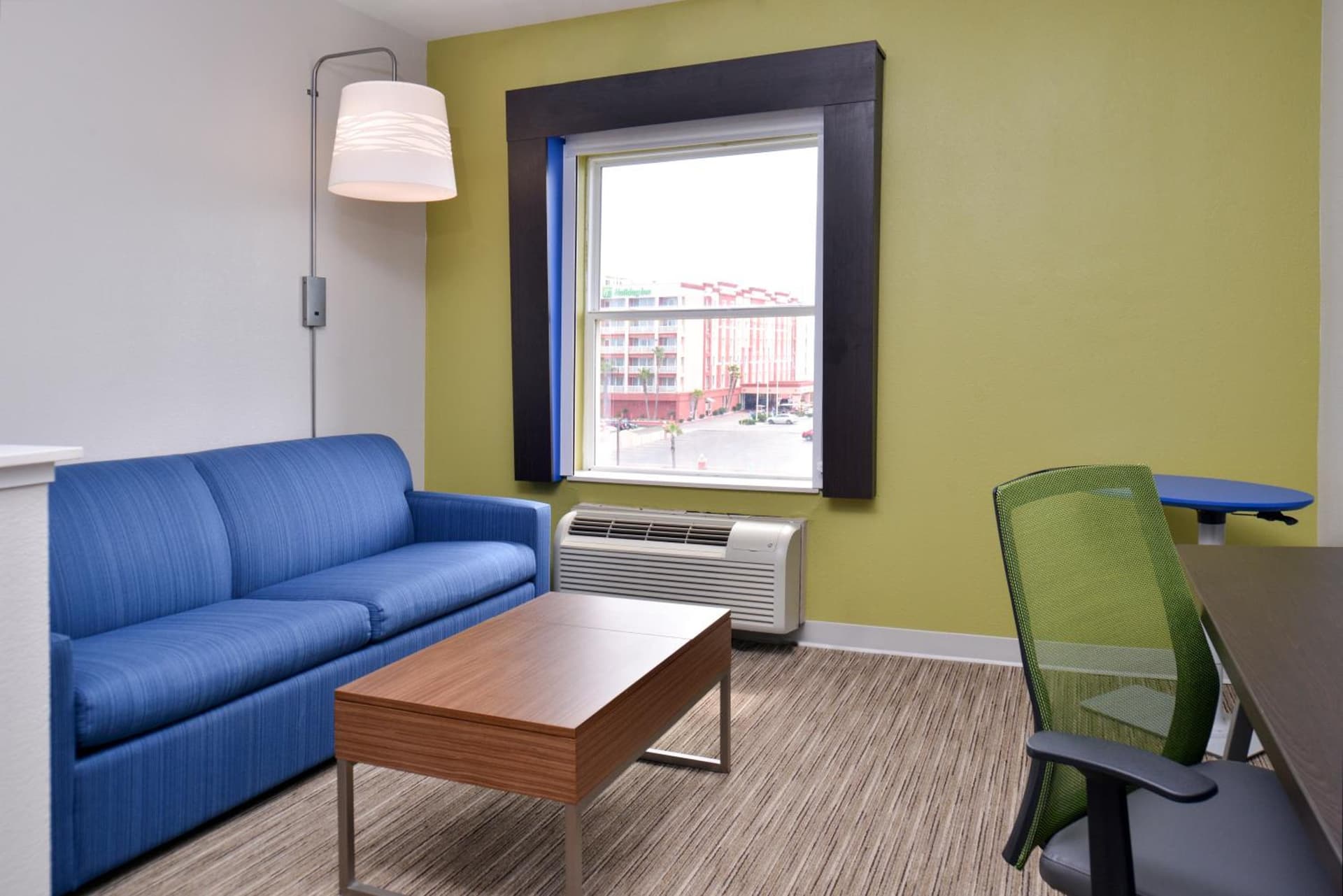 Holiday Inn Express & Suites Corpus Christi-N Padre Island by IHG gallery photo in Corpus Christi, TX — image 17