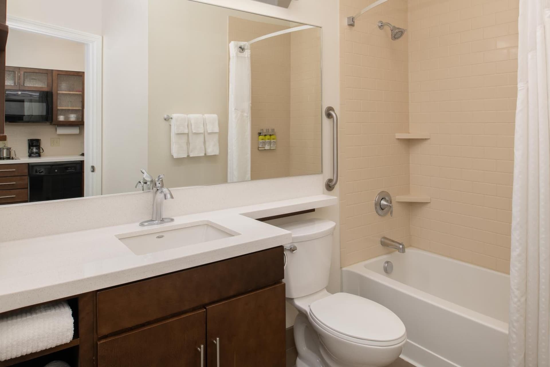 Candlewood Suites Vancouver/Camas by IHG gallery photo in Vancouver, WA — image 12