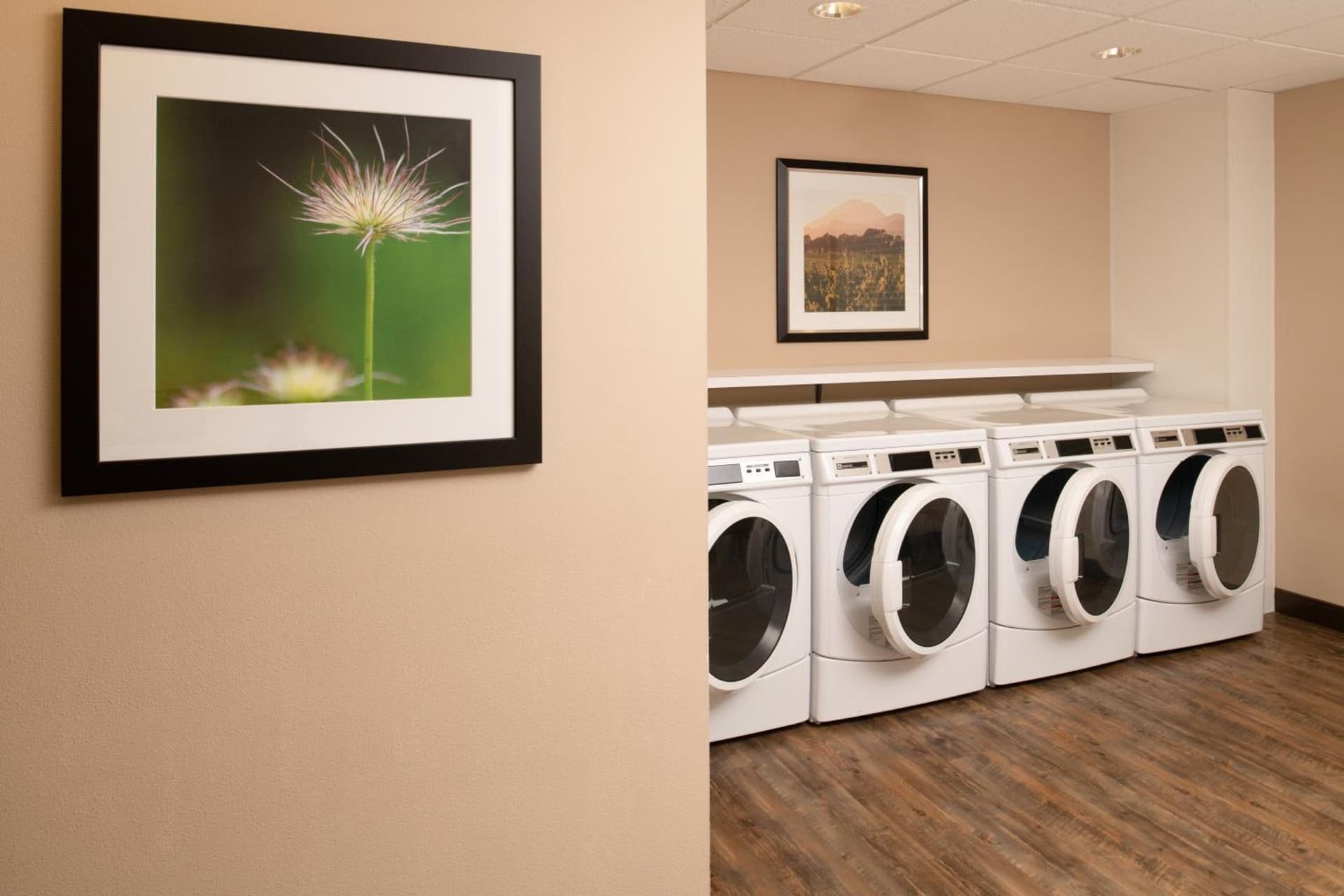 Candlewood Suites Vancouver/Camas by IHG interior in Vancouver, WA — gallery photo 2