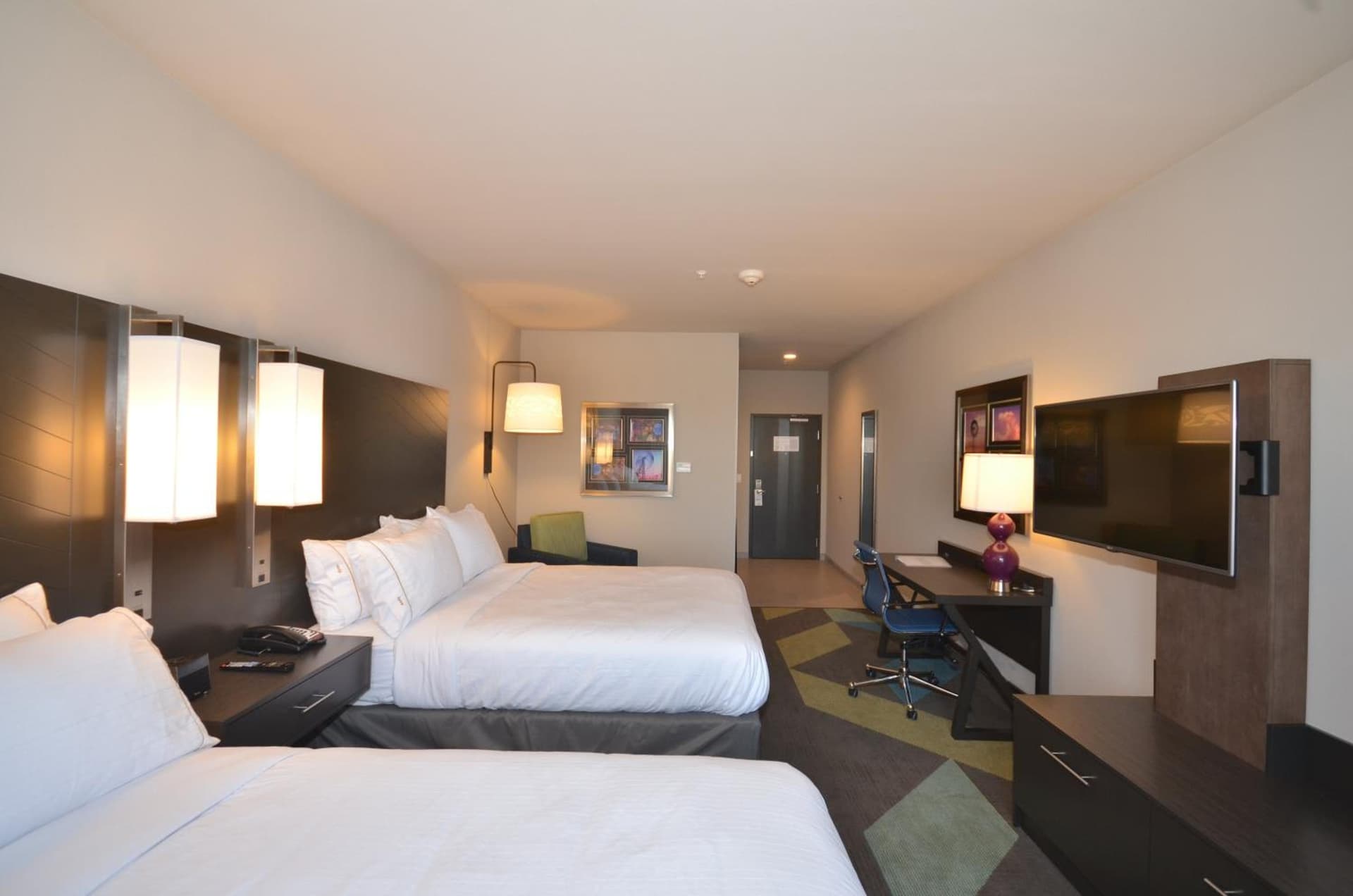 Holiday Inn Express & Suites Oklahoma City Mid - Arpt Area by IHG gallery photo in Oklahoma City, OK — image 26