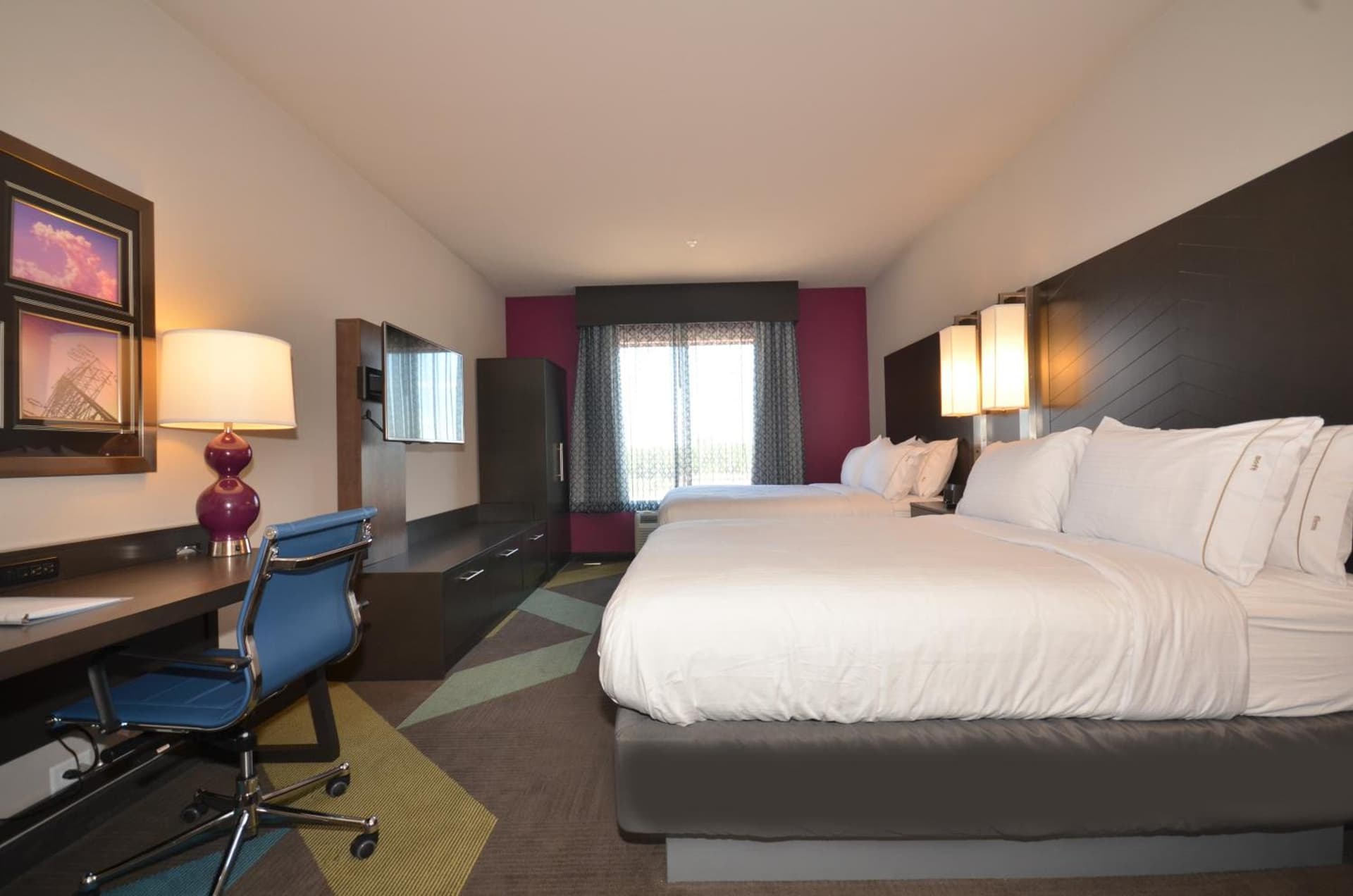 Holiday Inn Express & Suites Oklahoma City Mid - Arpt Area by IHG gallery photo in Oklahoma City, OK — image 5