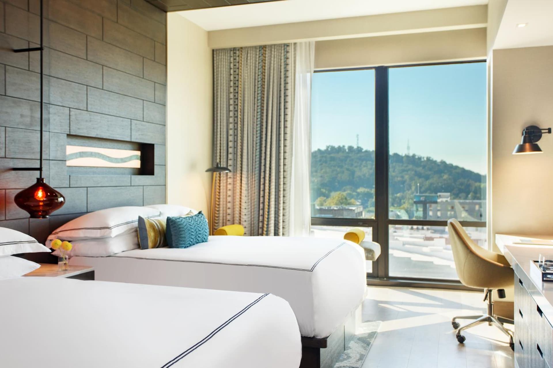 Kimpton Hotel Arras by IHG gallery photo in Asheville, NC — image 95