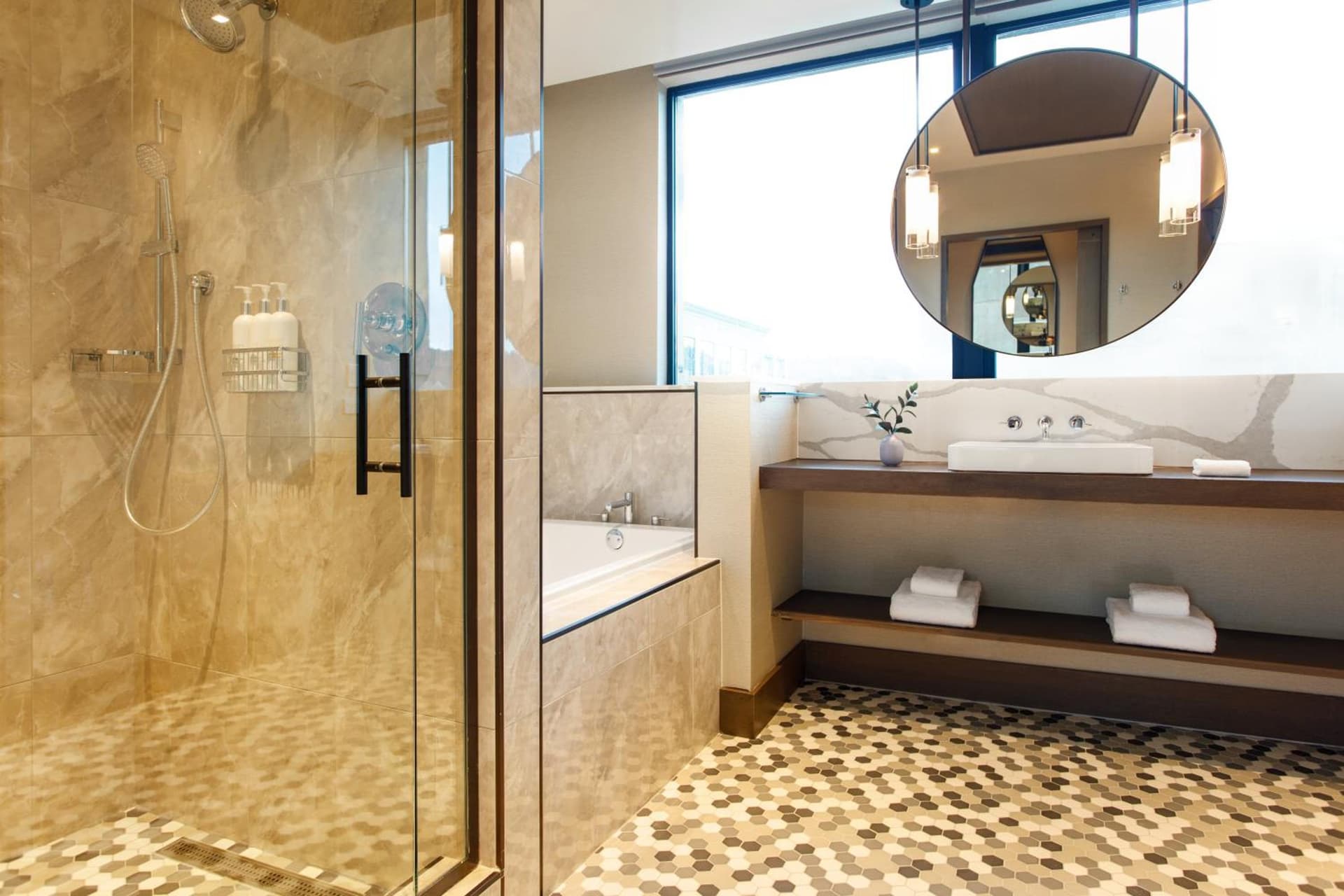 Kimpton Hotel Arras by IHG gallery photo in Asheville, NC — image 85