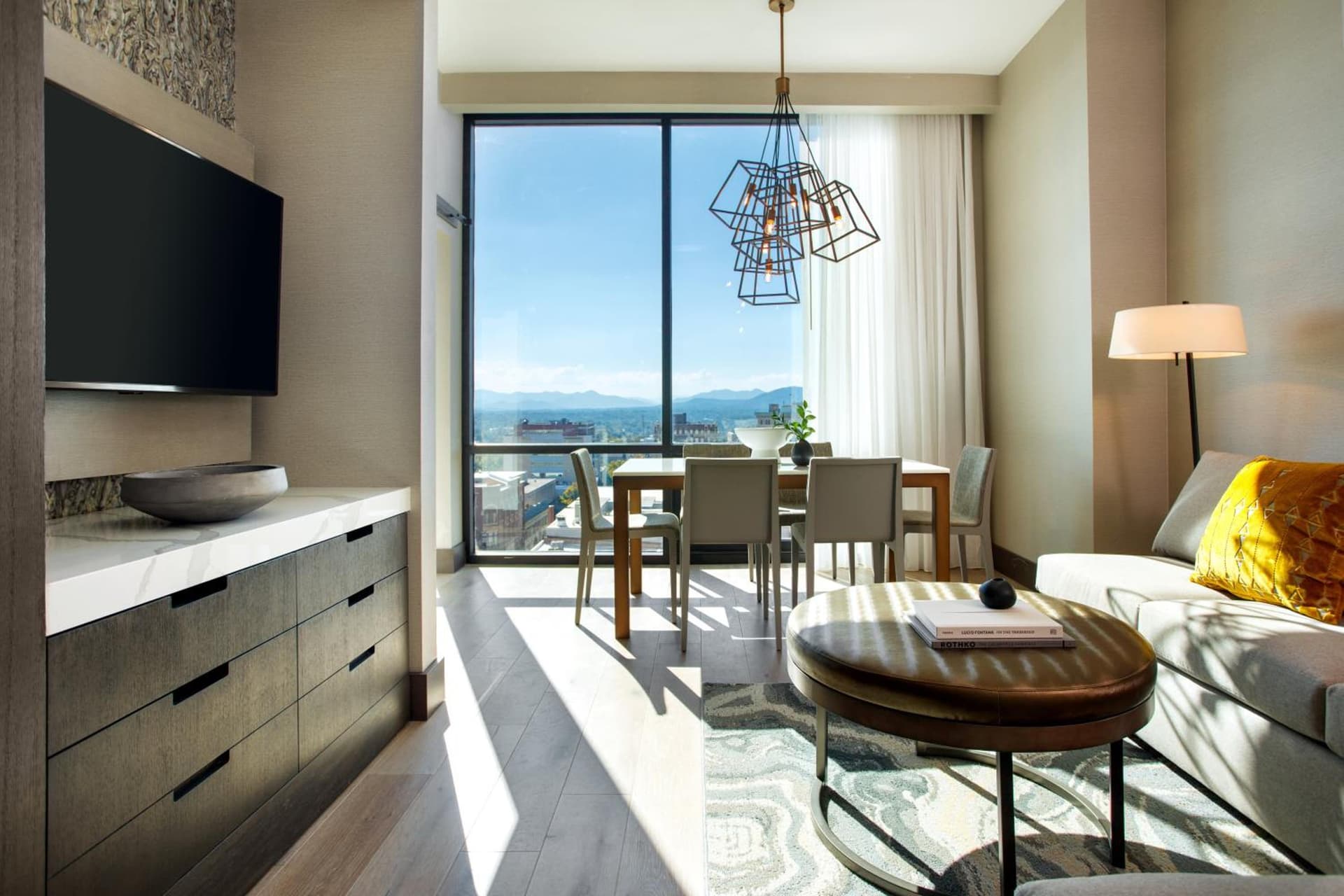 Kimpton Hotel Arras by IHG gallery photo in Asheville, NC — image 50