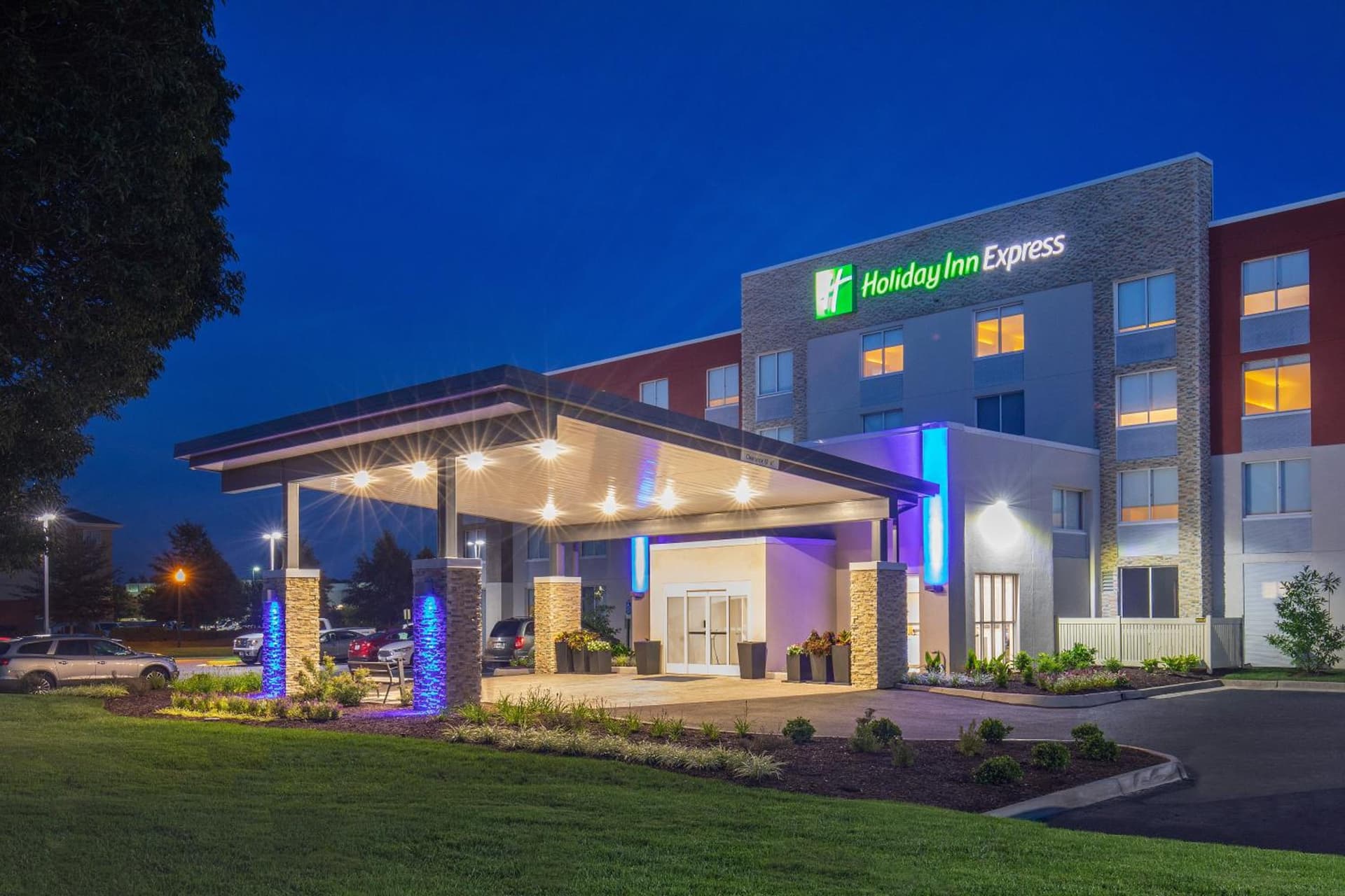 Holiday Inn Express Chesapeake - Norfolk by IHG gallery photo in Chesapeake, VA — image 12
