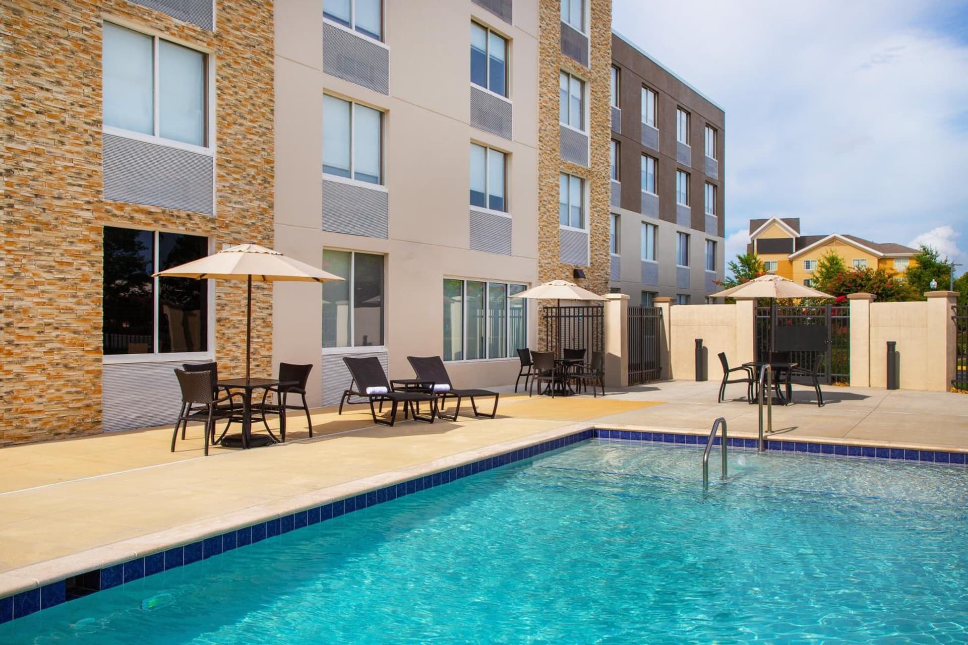 Holiday Inn Express Chesapeake - Norfolk by IHG gallery photo in Chesapeake, VA — image 15