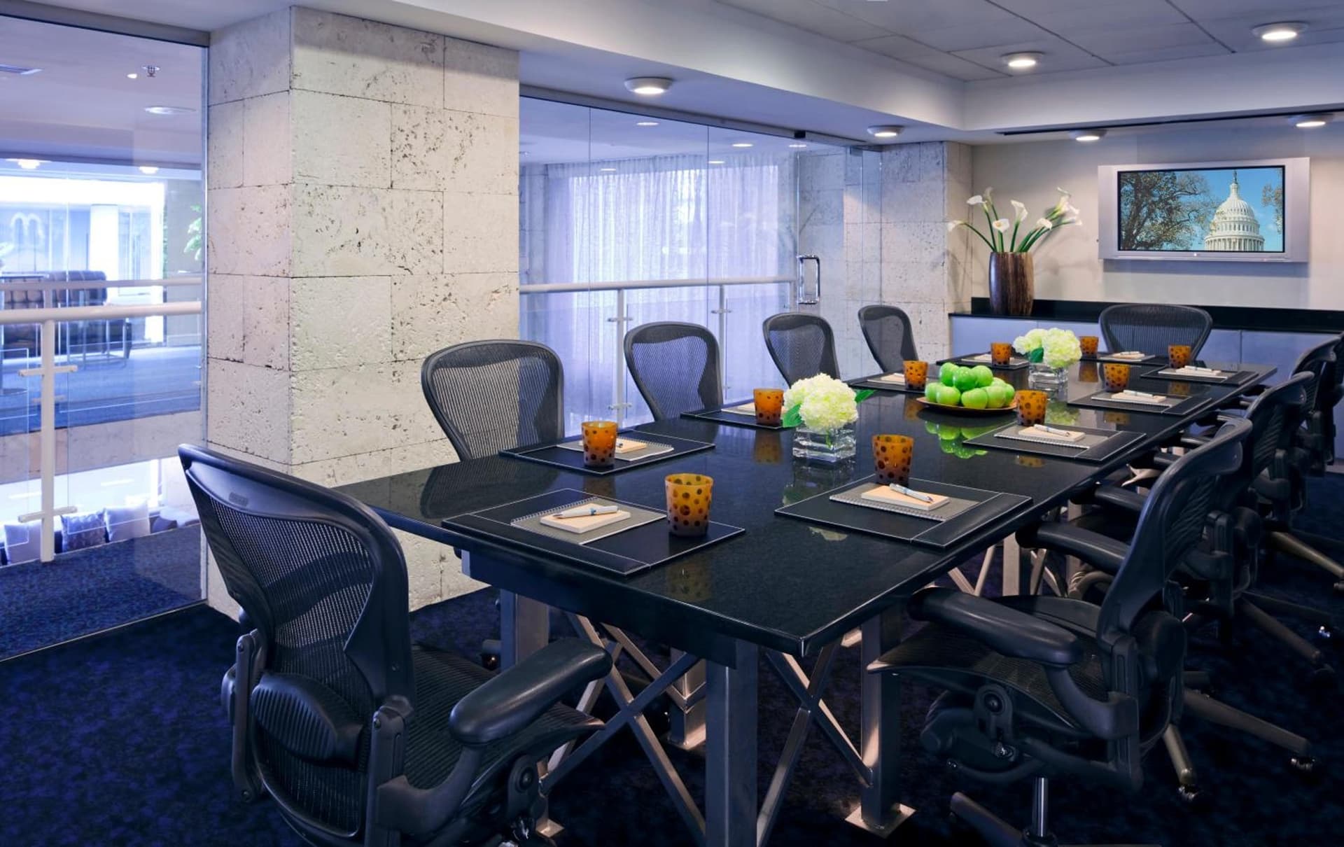 Kimpton George Hotel by IHG gallery photo in Washington, DC — image 19