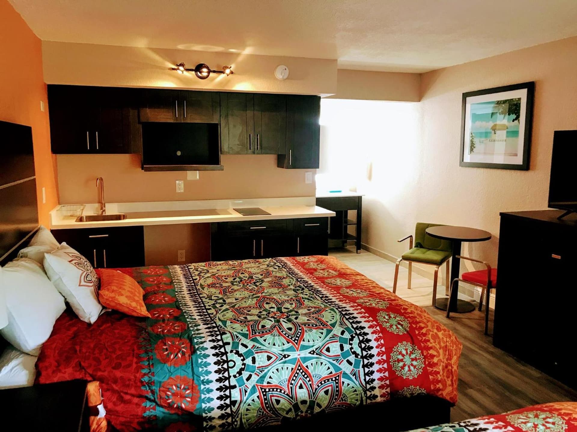 Tropical Inn & Suites gallery photo in Clearwater, FL — image 28