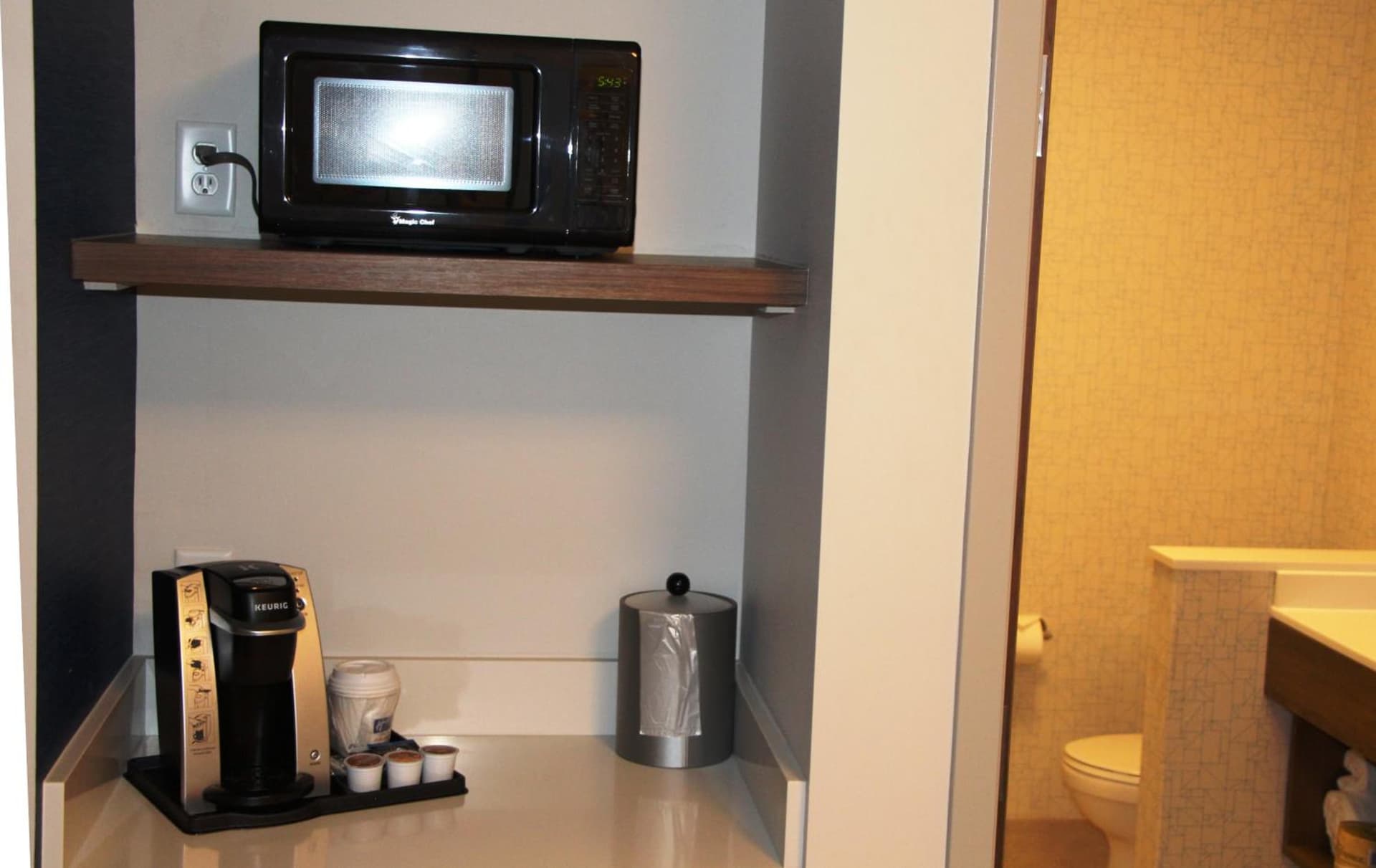 Holiday Inn Express & Suites - Phoenix - Airport North by IHG gallery photo in Phoenix, AZ — image 72