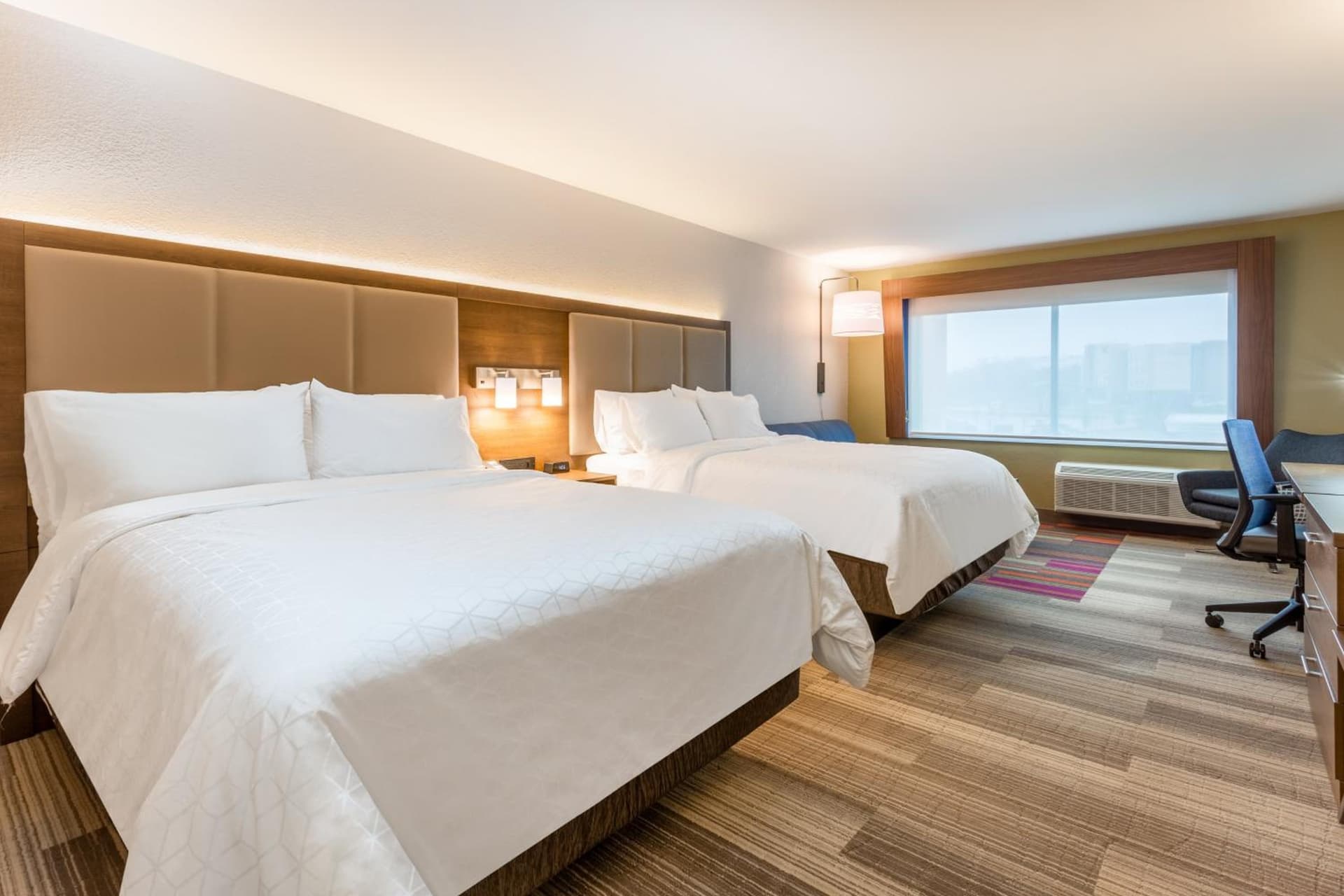 Holiday Inn Express & Suites - Florence - Cincinnati Airport by IHG gallery photo in Florence, KY — image 12
