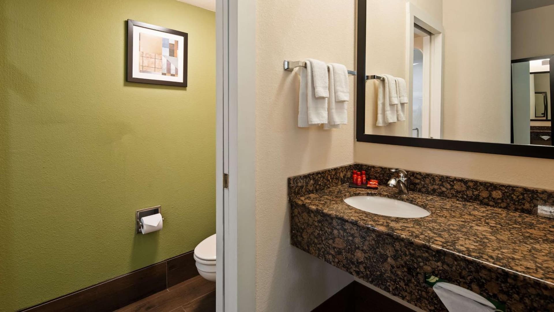 Wingate by Wyndham Macon I-475 gallery photo in Macon, GA — image 25