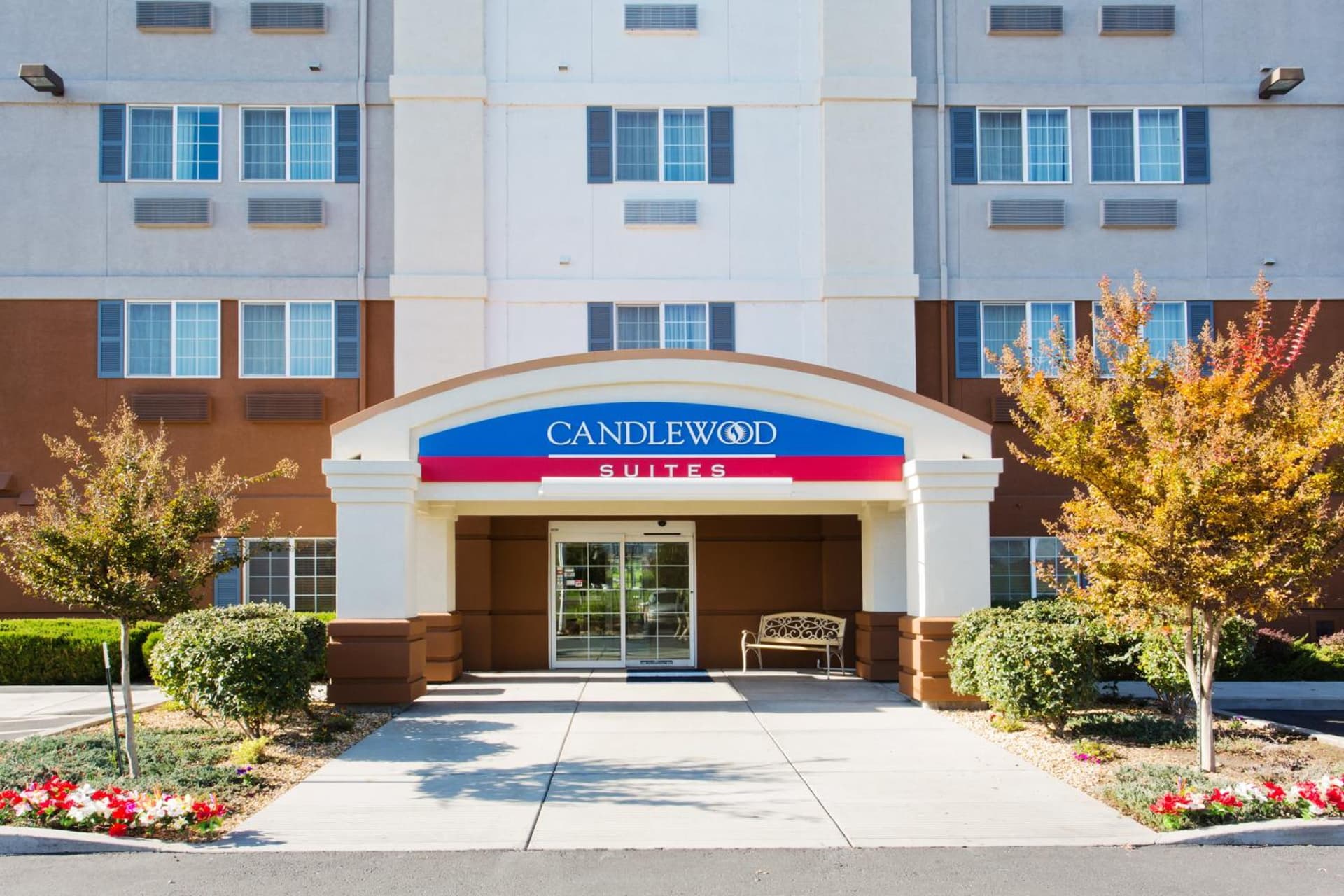 Candlewood Suites Medford by IHG gallery photo in Medford, OR — image 27