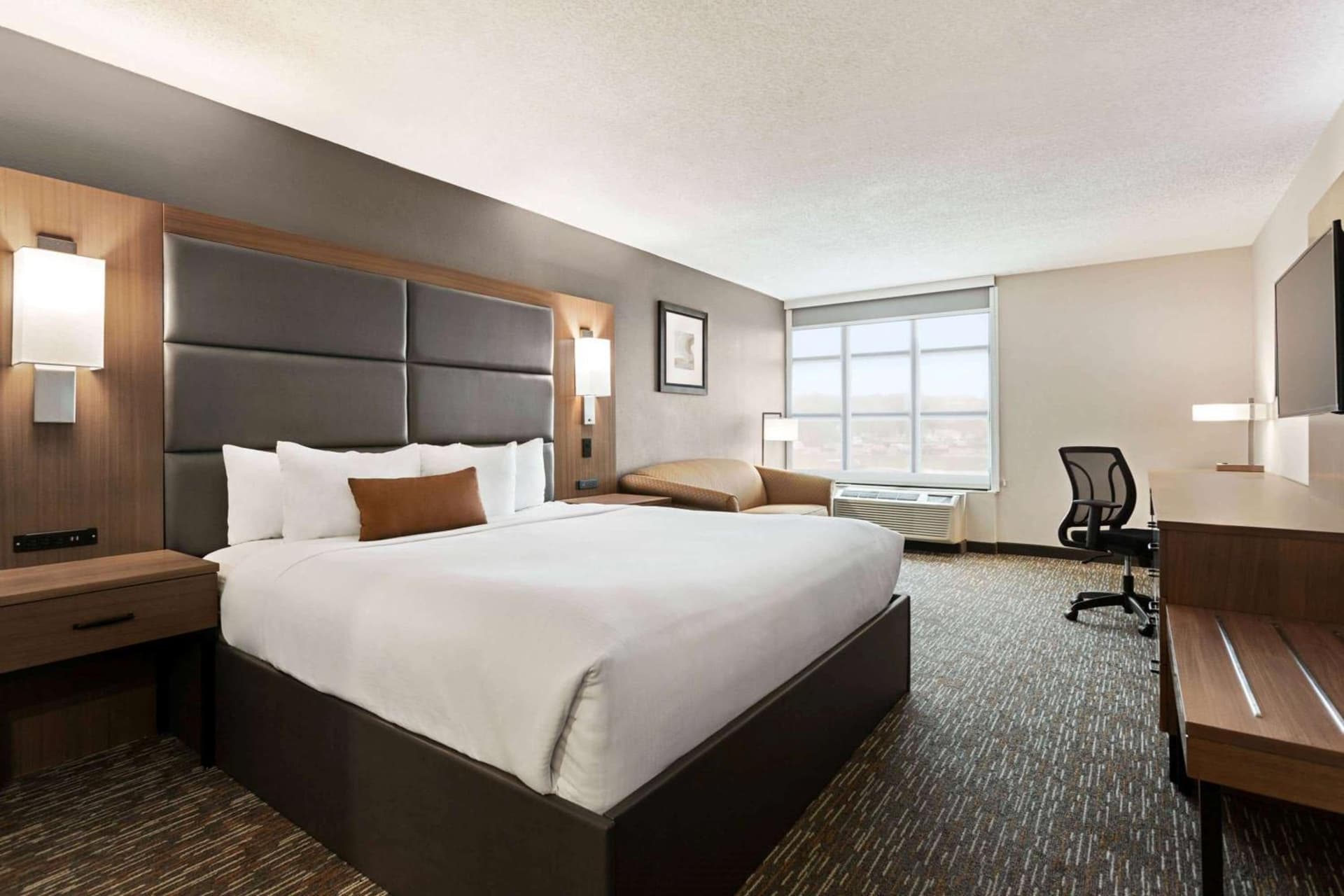 Wingate by Wyndham Cincinnati Blue Ash gallery photo in Blue Ash, OH — image 17