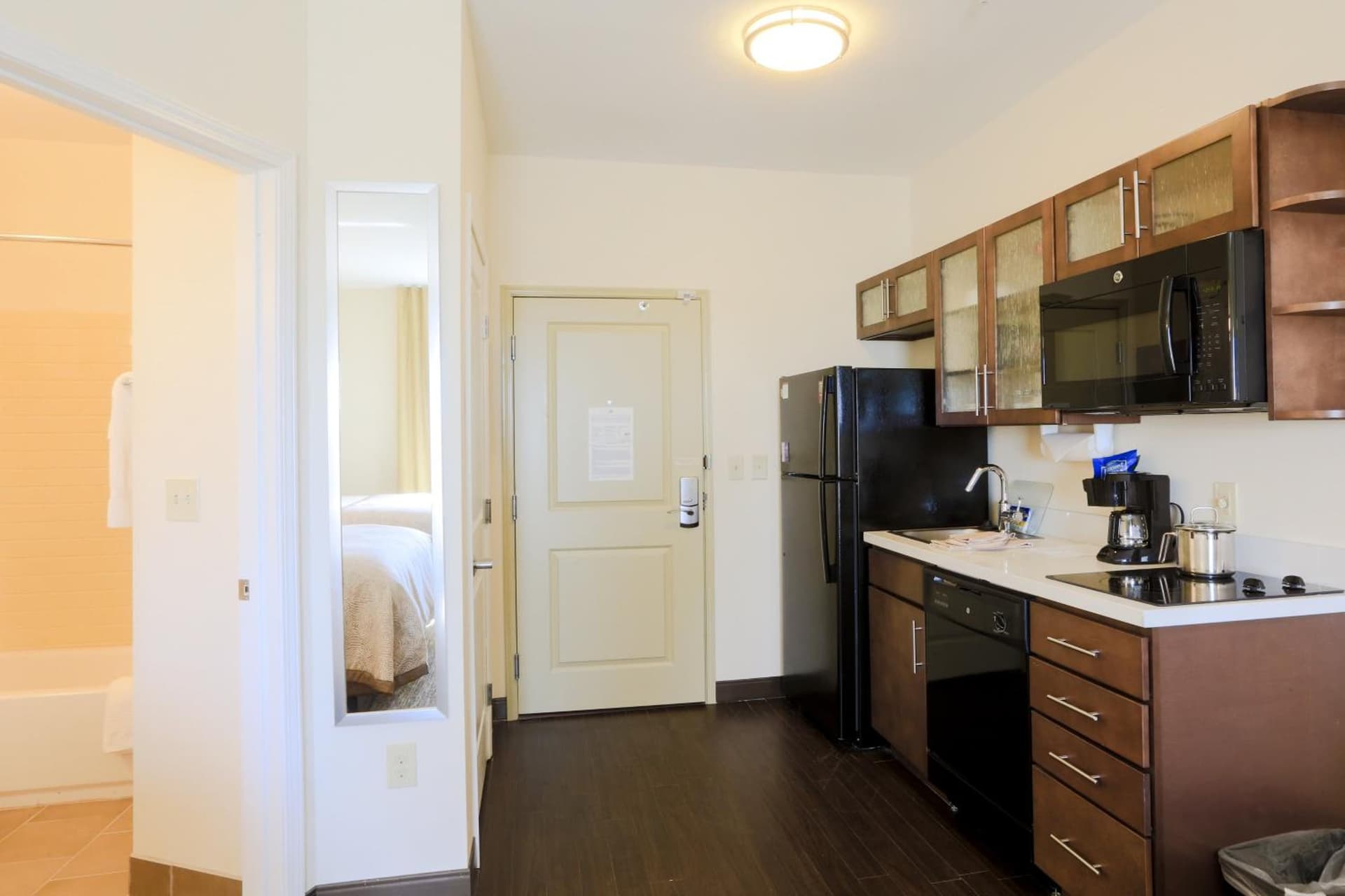 Candlewood Suites Auburn by IHG gallery photo in Auburn, AL — image 14
