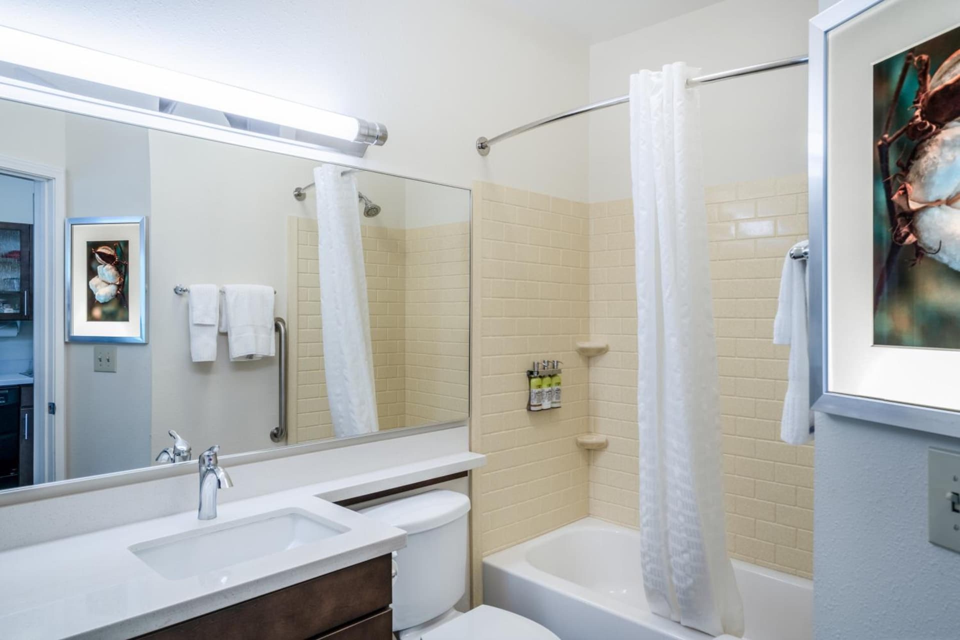Candlewood Suites Auburn by IHG property views in Auburn, AL — gallery photo 3