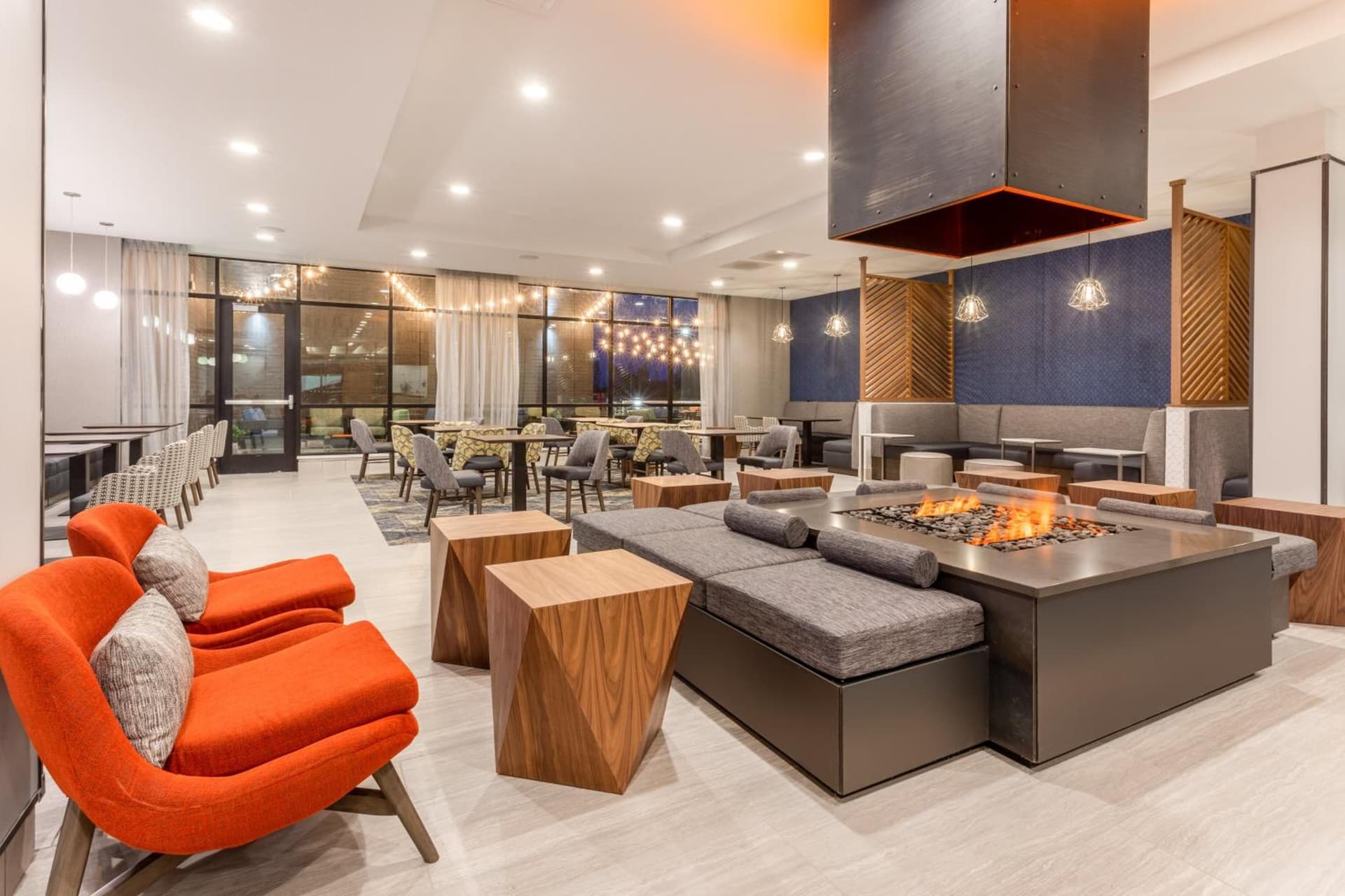 Holiday Inn & Suites Cedar Falls-Waterloo Event Ctr by IHG gallery photo in Cedar Falls, IA — image 36