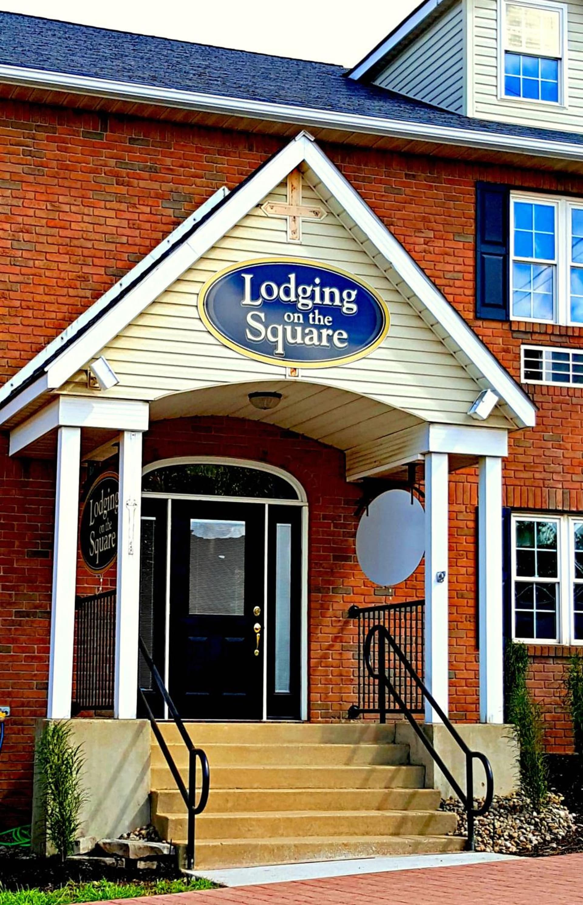 Lodging on the Square gallery photo in Berlin, OH — image 65