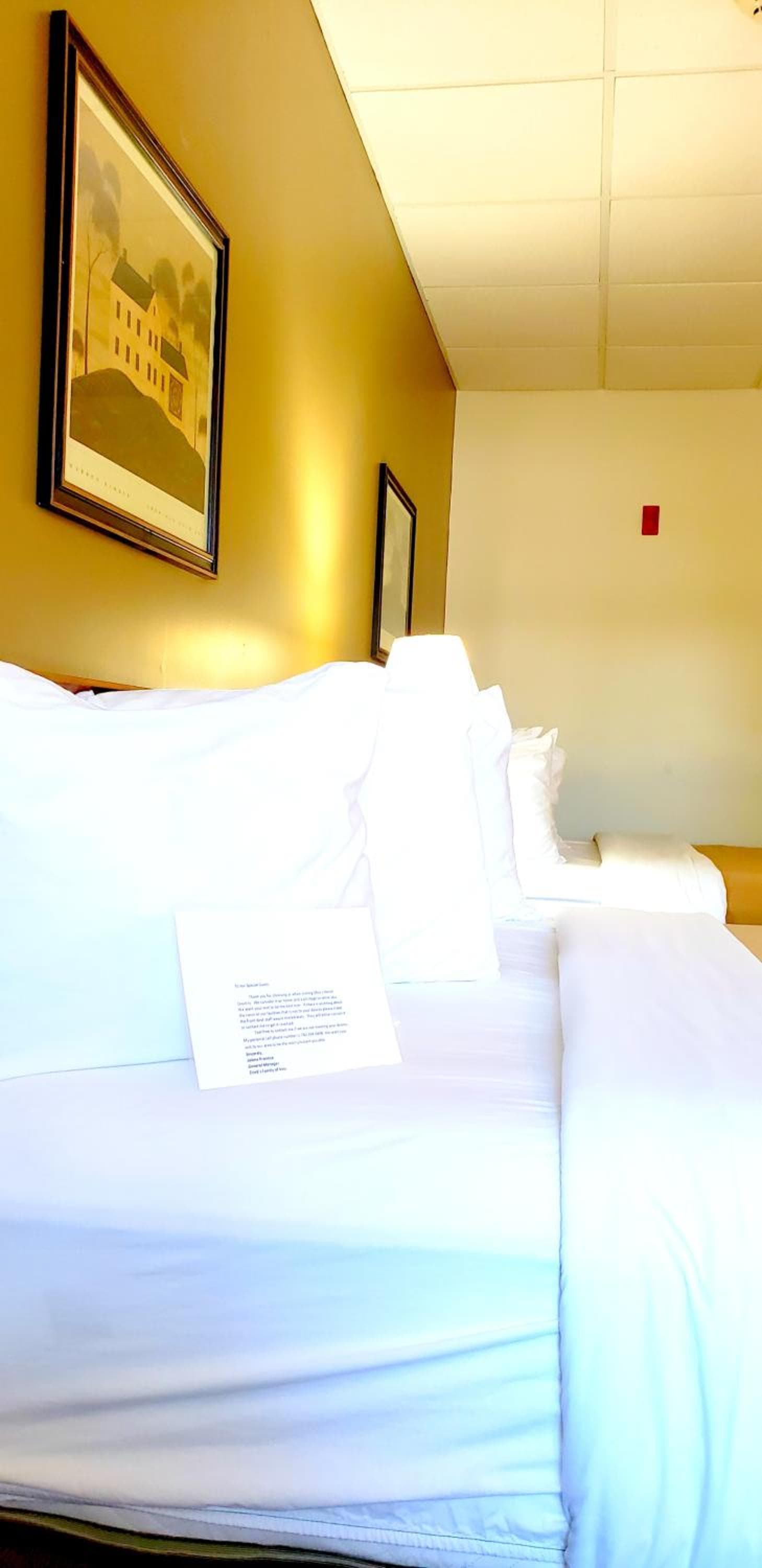 Lodging on the Square gallery photo in Berlin, OH — image 90